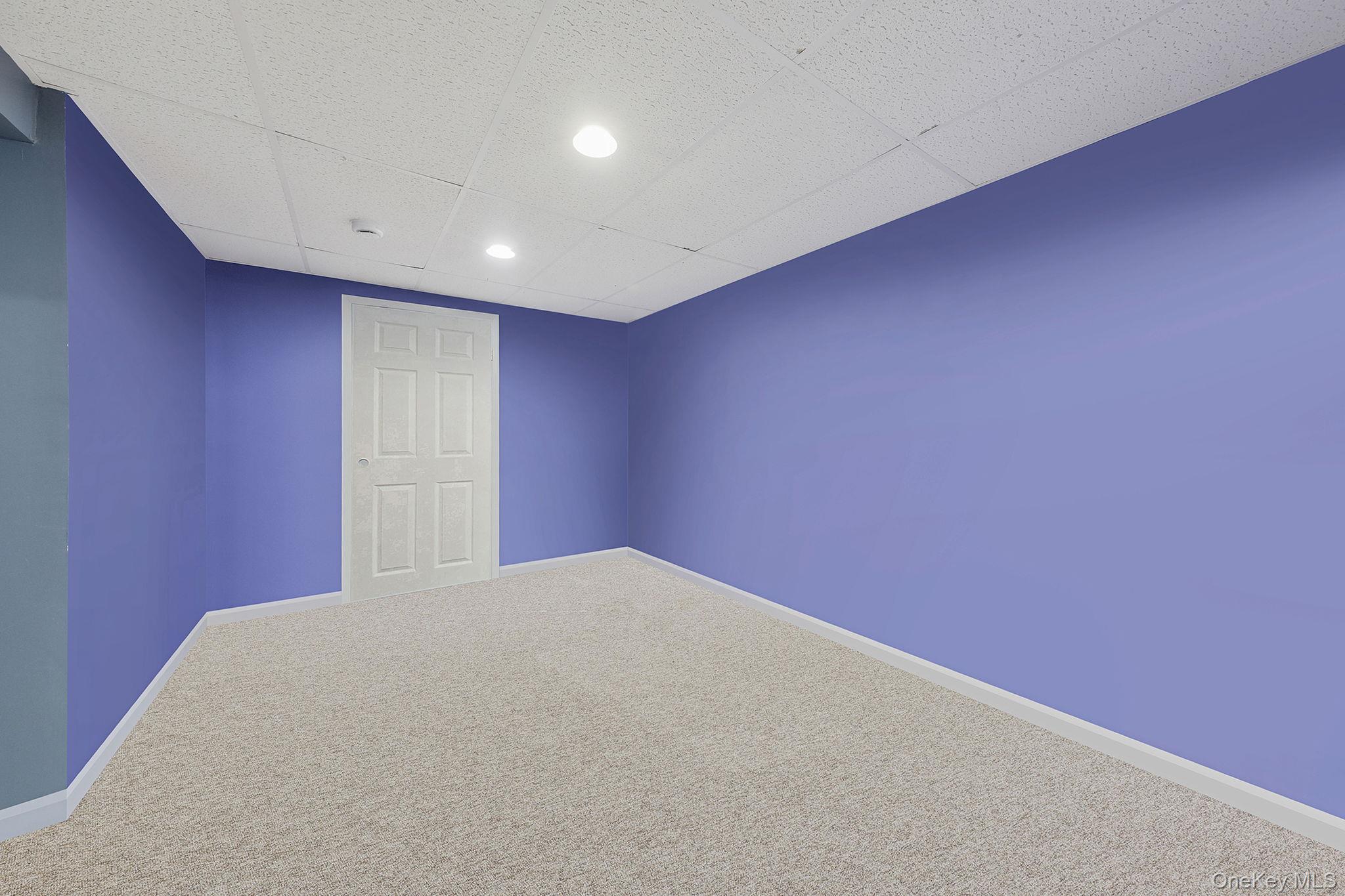 5 Bridal Path, Center Moriches, NY 11934