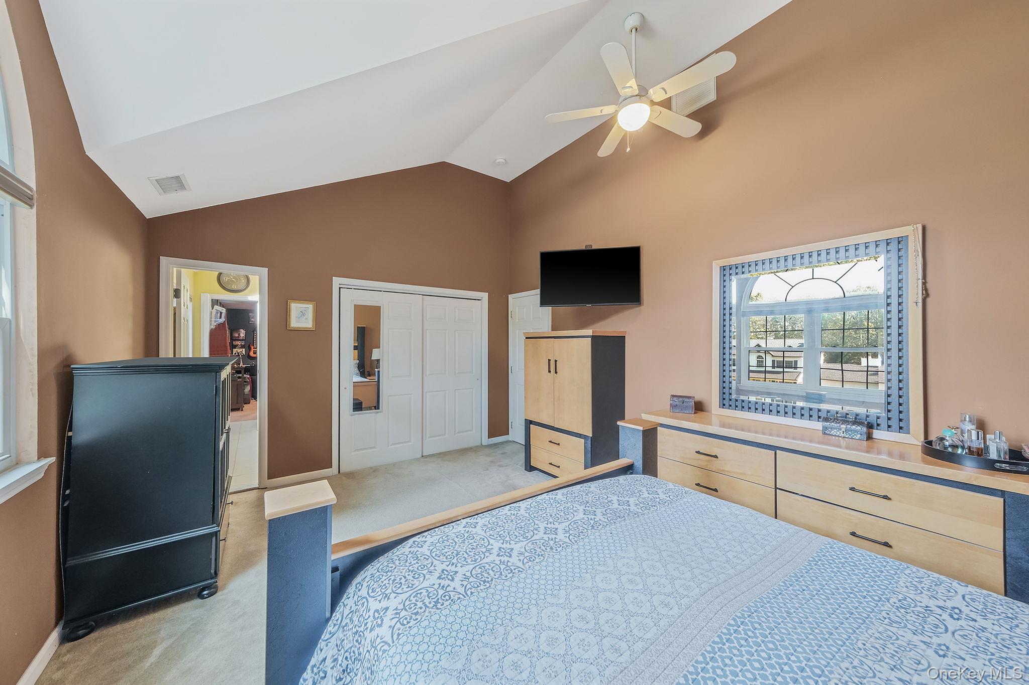 5 Bridal Path, Center Moriches, NY 11934