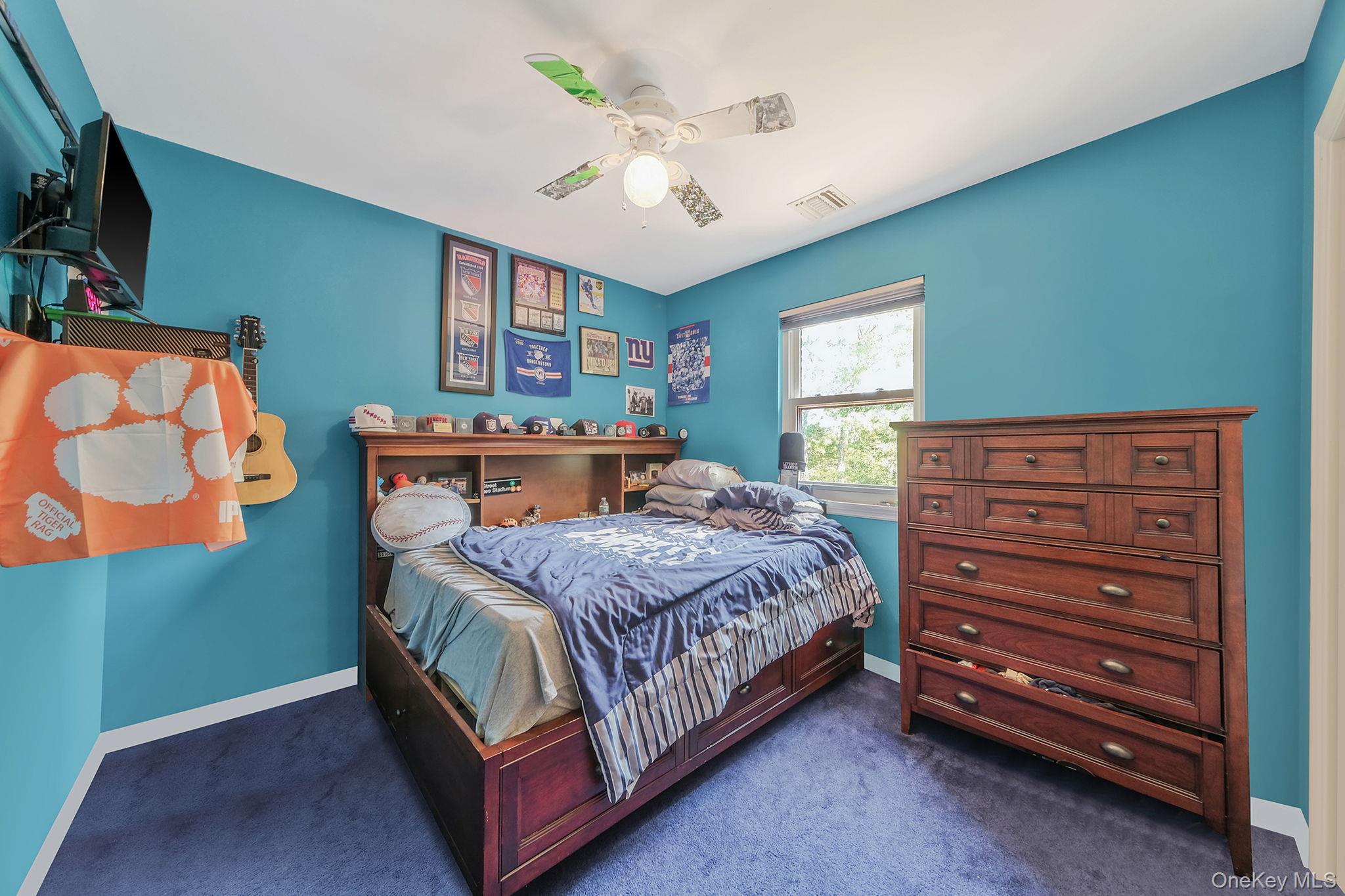 5 Bridal Path, Center Moriches, NY 11934