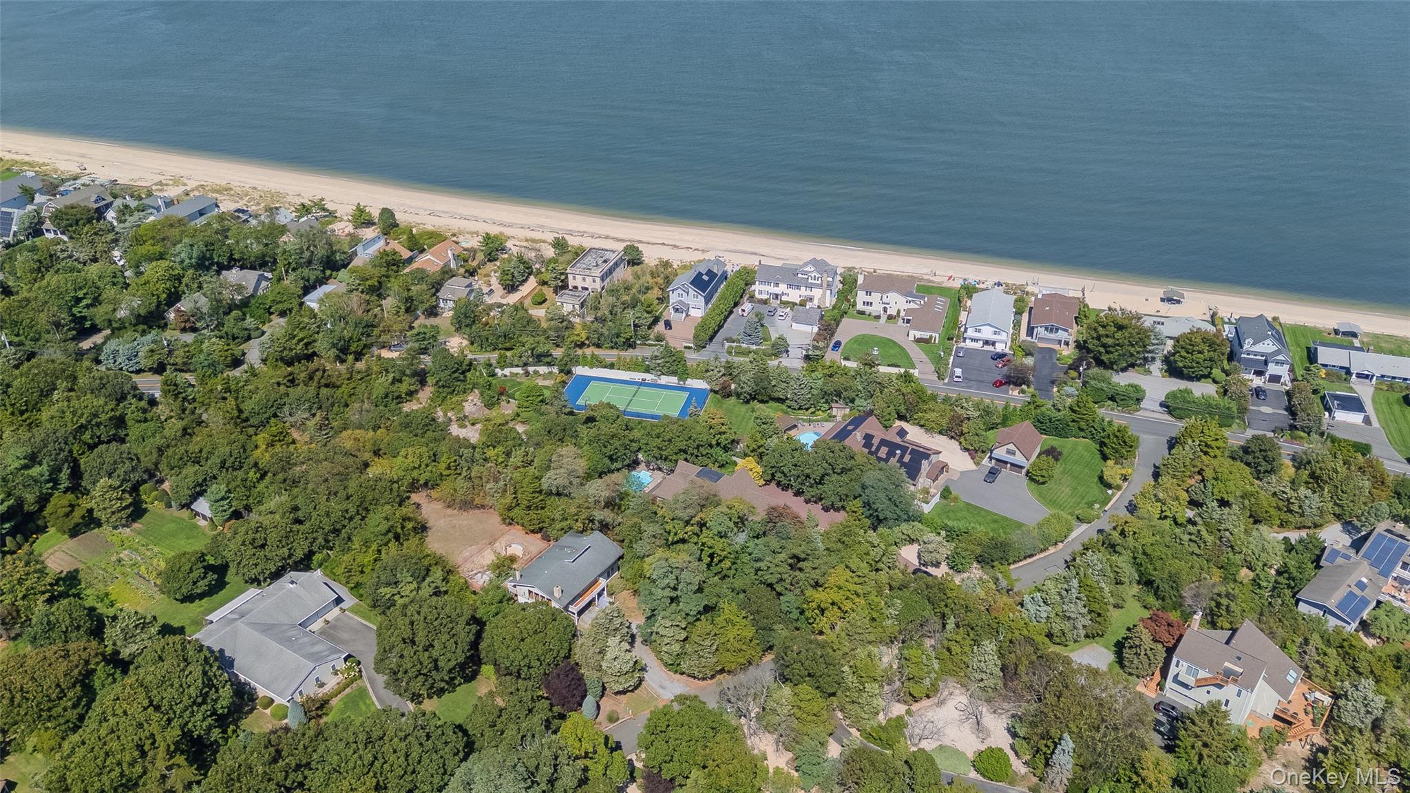 3 Beach Plum Drive, Asharoken, NY 11768