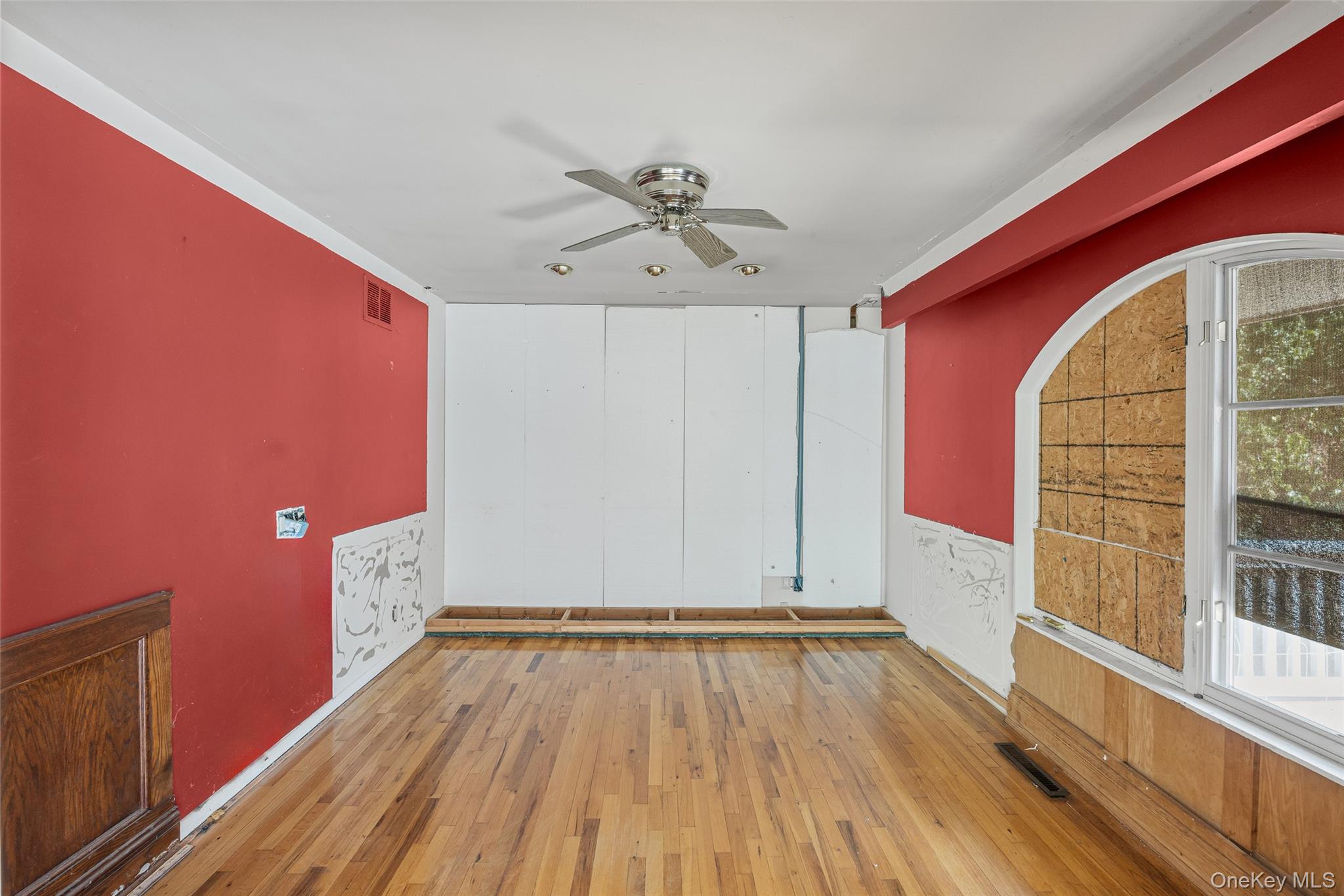 3 Beach Plum Drive, Asharoken, NY 11768