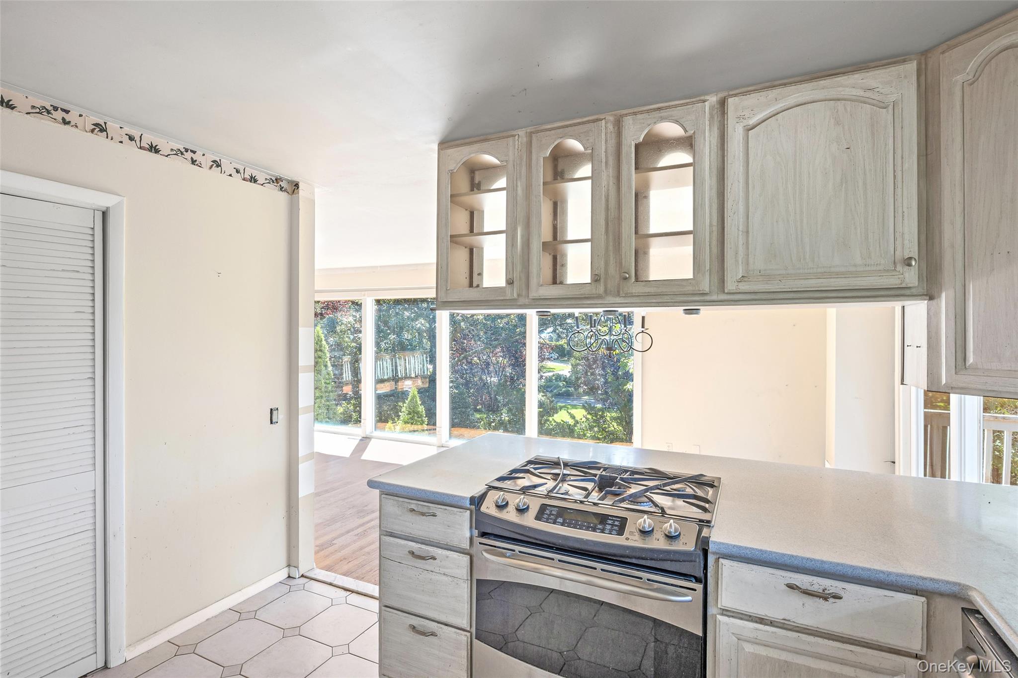 3 Beach Plum Drive, Asharoken, NY 11768