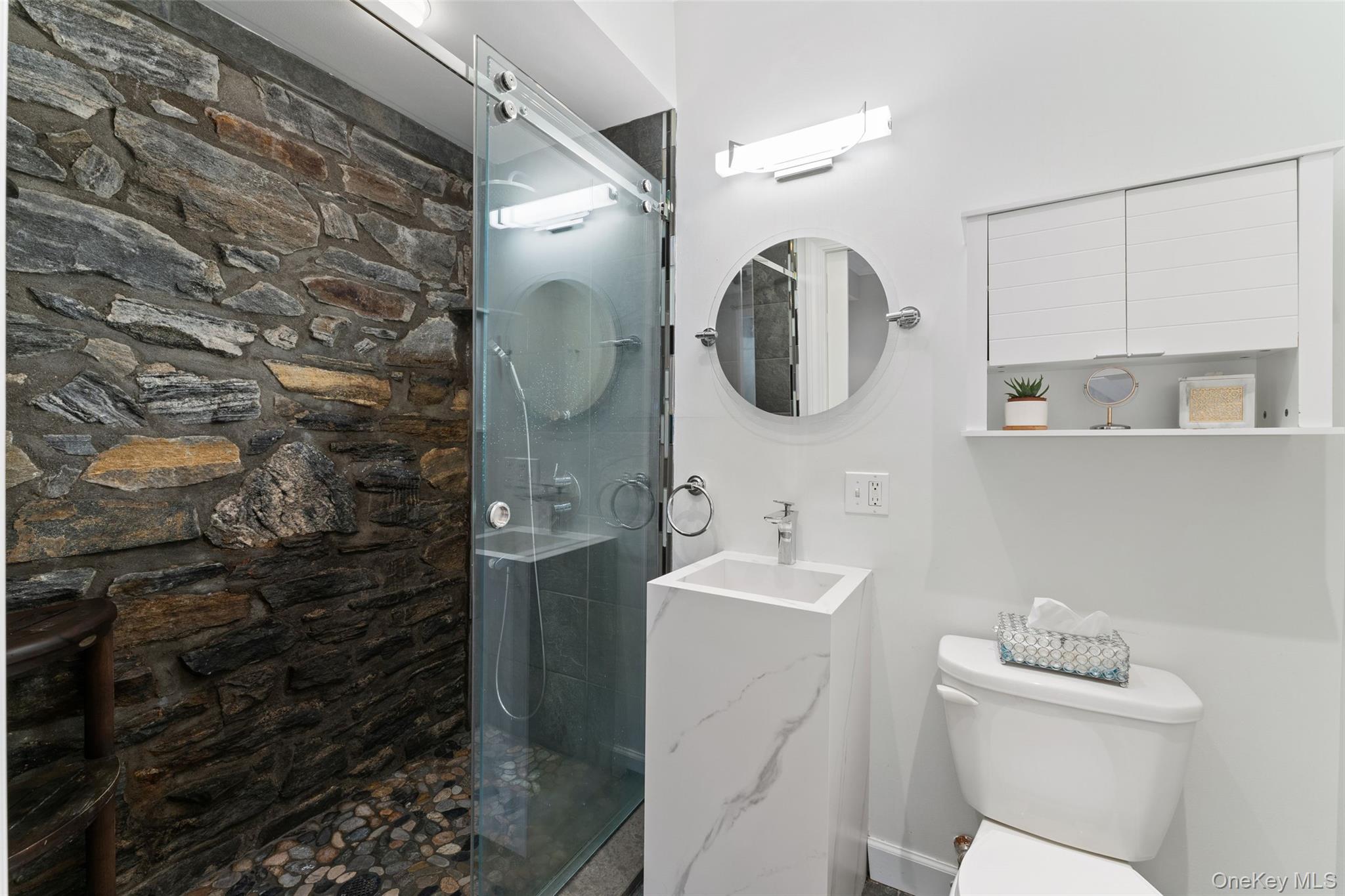 12 Brooklands # GM, Bronxville, NY 10708