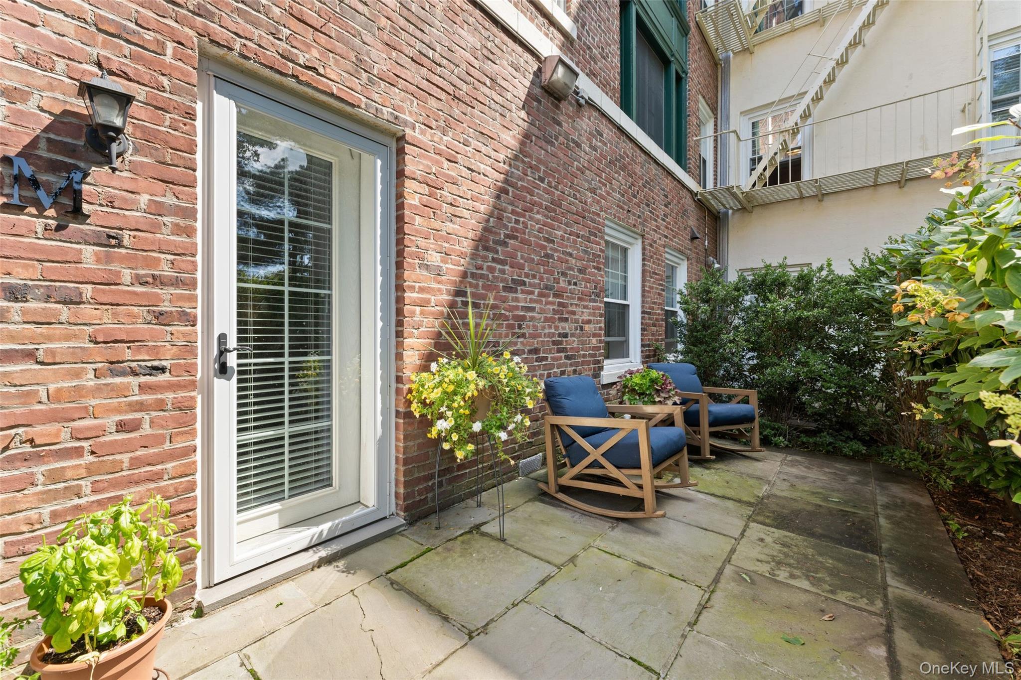 12 Brooklands # GM, Bronxville, NY 10708