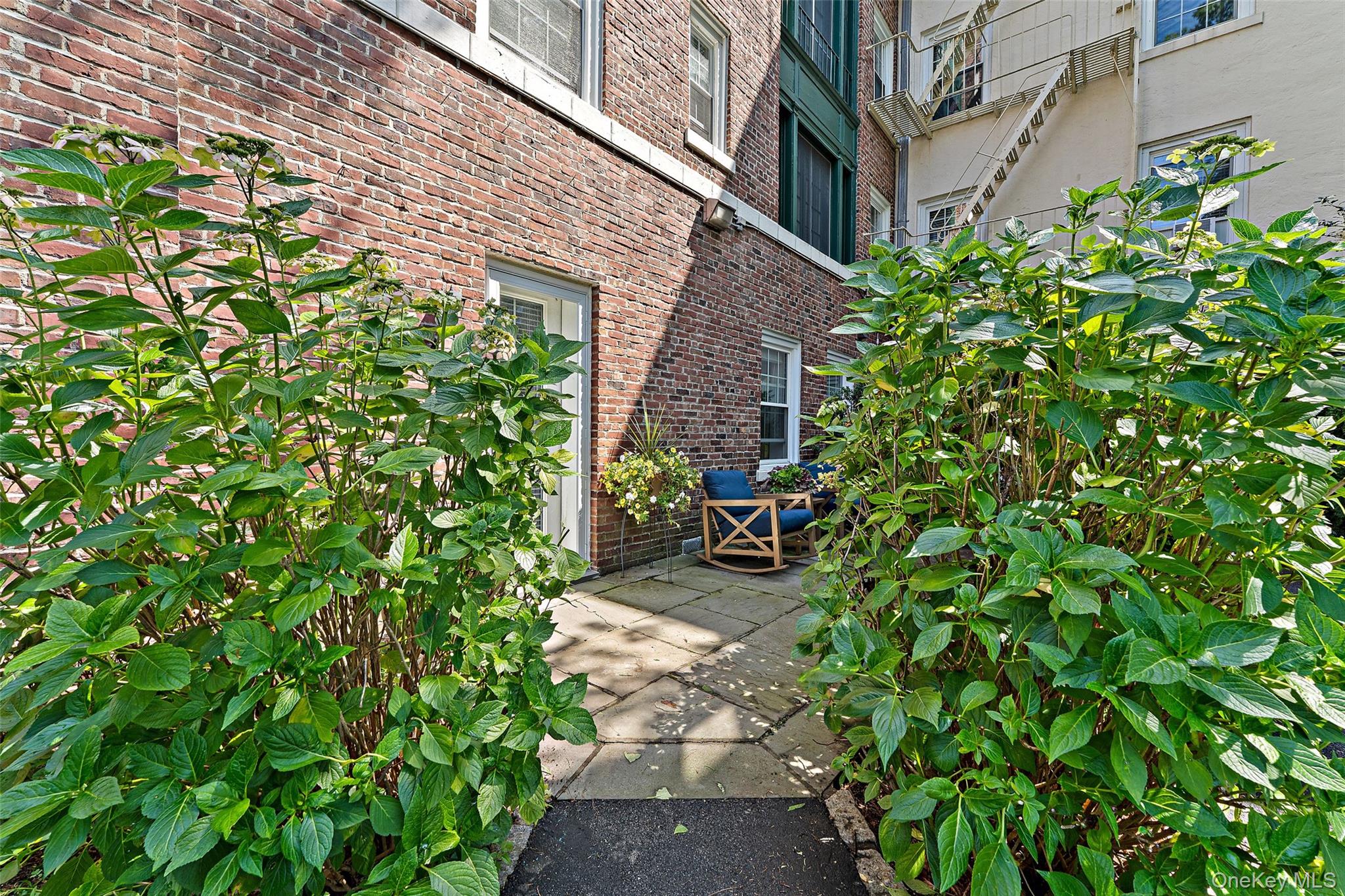 12 Brooklands # GM, Bronxville, NY 10708