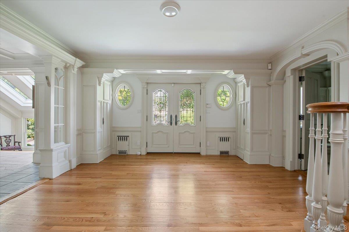 835 Channel Road, Woodsburgh, NY 11598