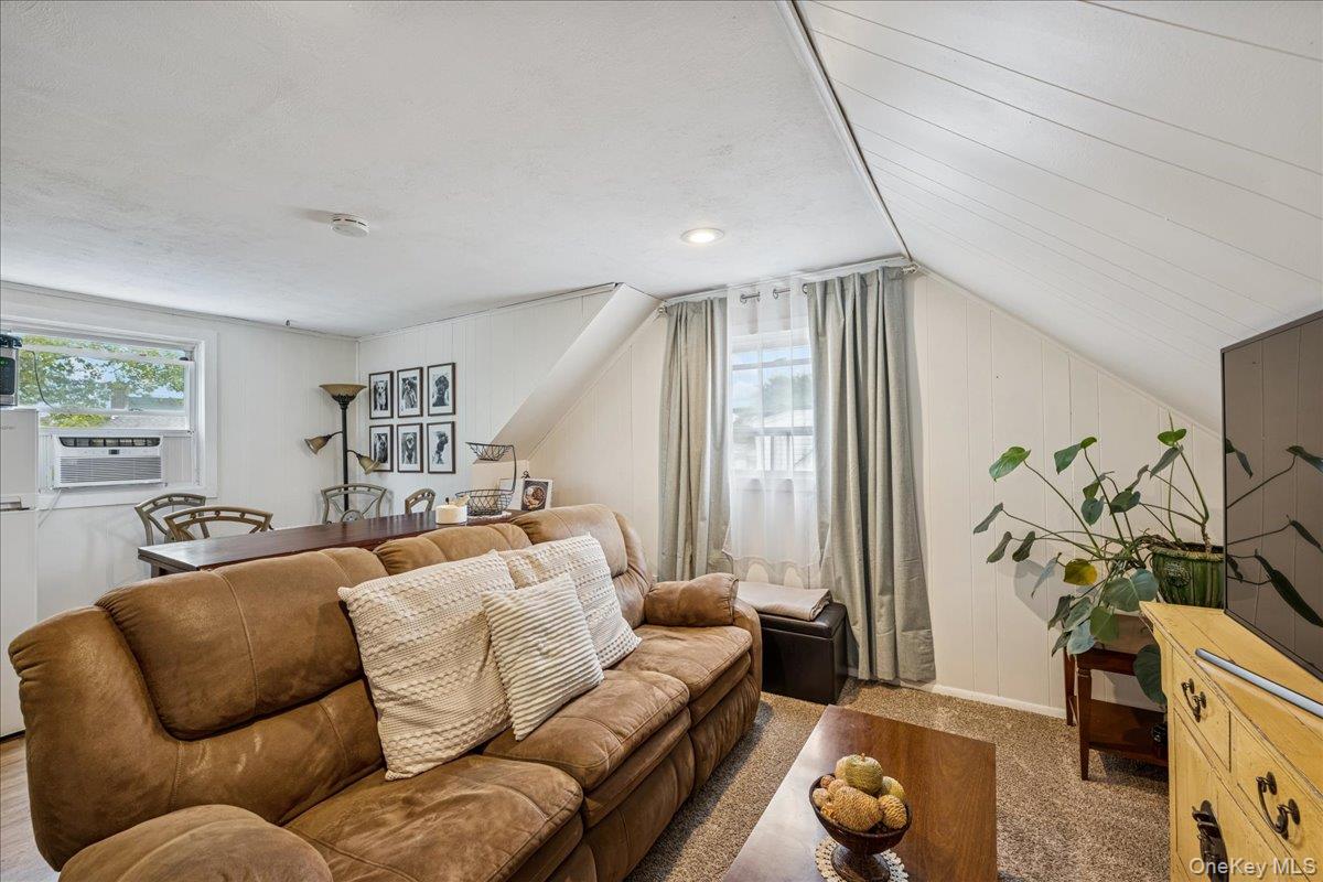 27 Mell Drive, North Babylon, NY 11703