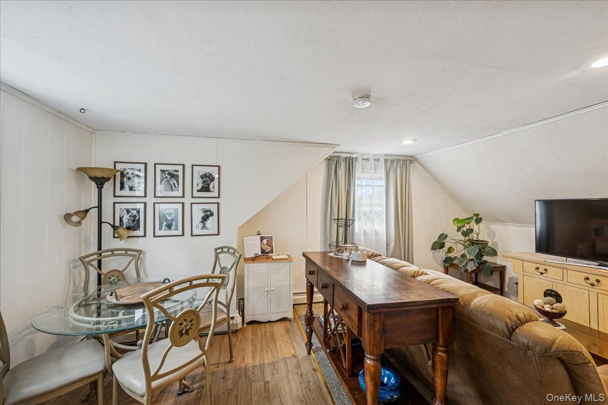 27 Mell Drive, North Babylon, NY 11703