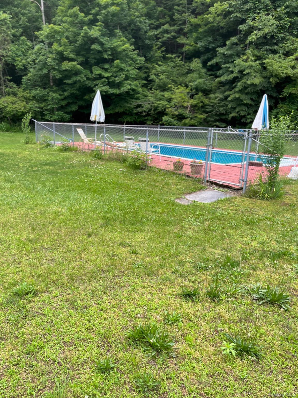 116 Nissenbaum Drive, Spring Glen, NY 12428