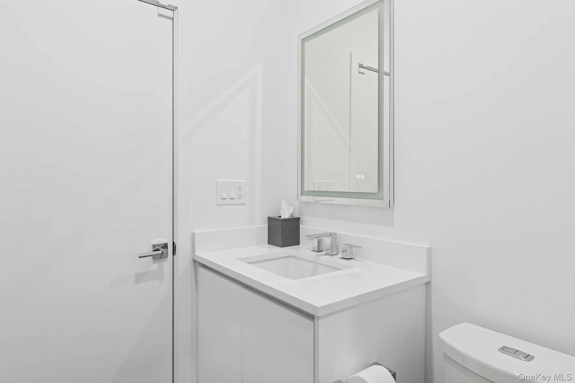 83 Pauls Lane, Water Mill, NY 11976