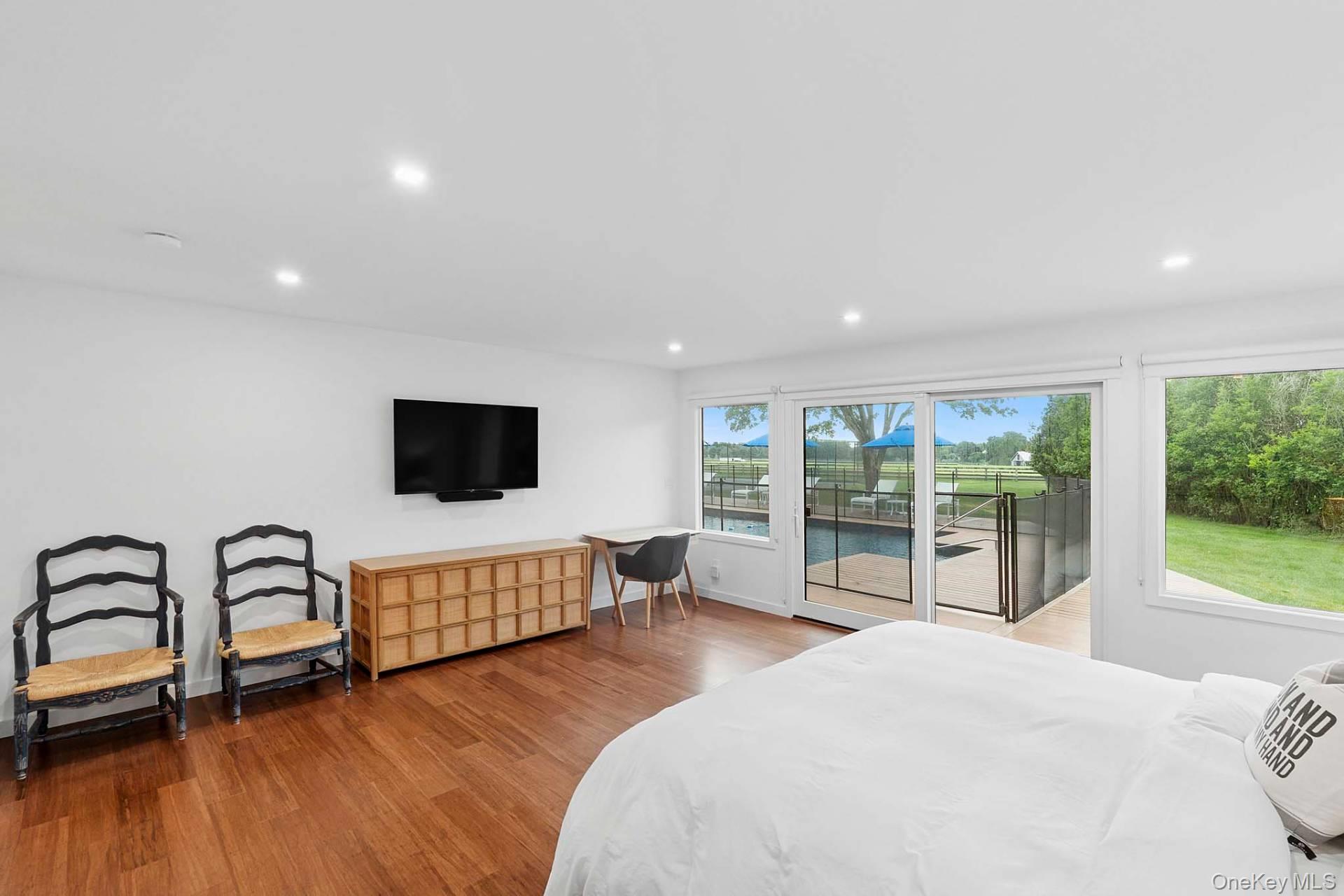 83 Pauls Lane, Water Mill, NY 11976