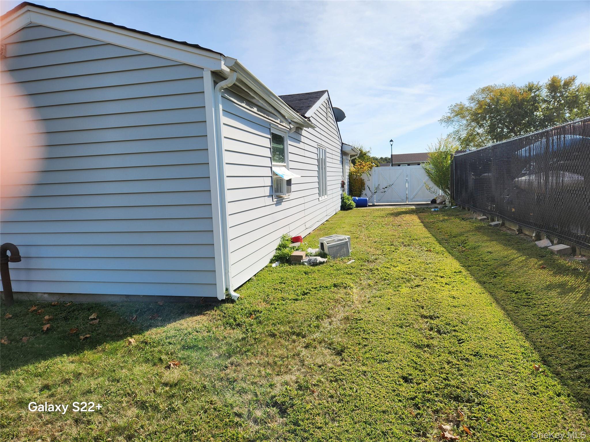 53 Drake Avenue, Bellport, NY 11713