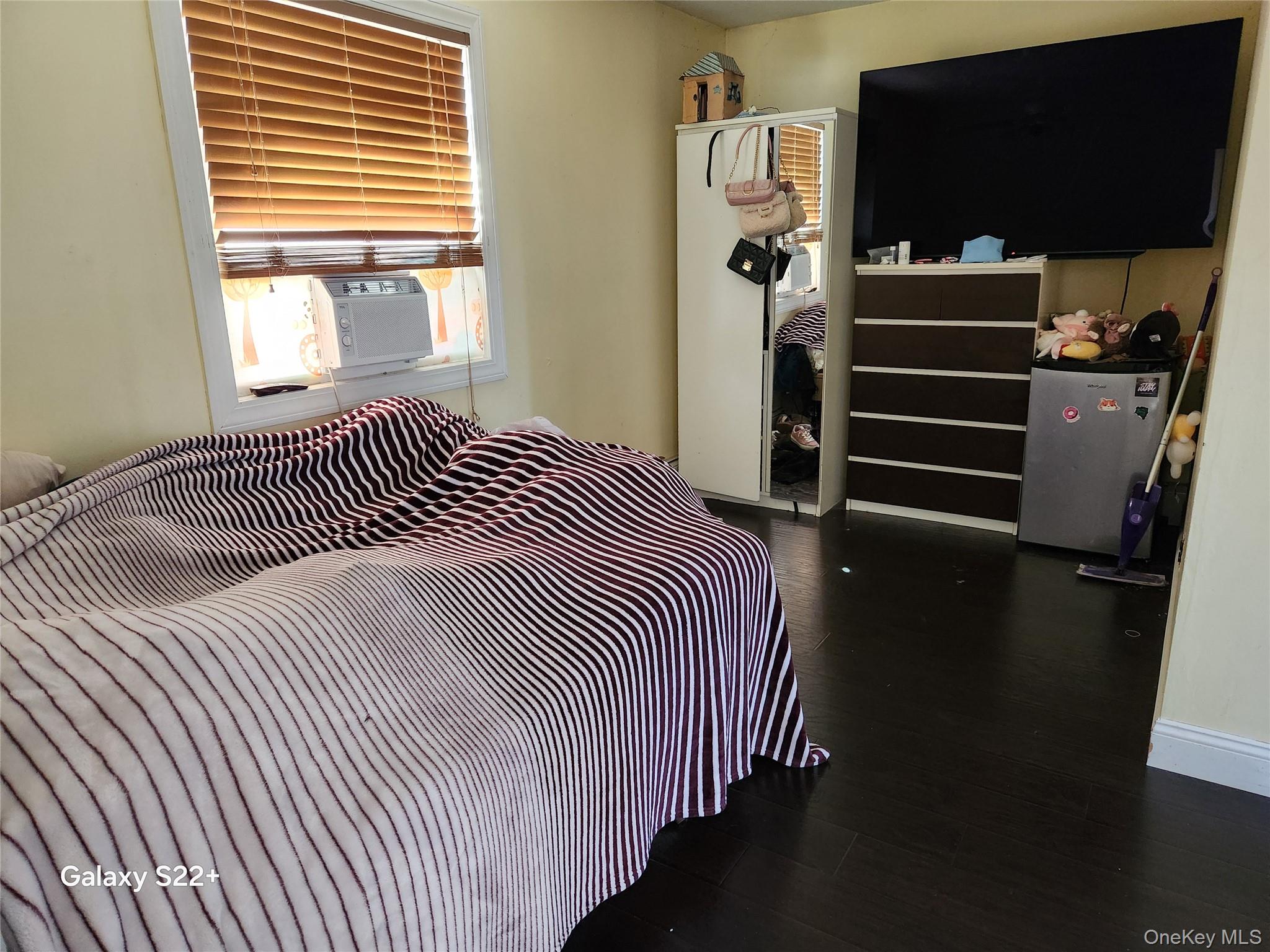 53 Drake Avenue, Bellport, NY 11713