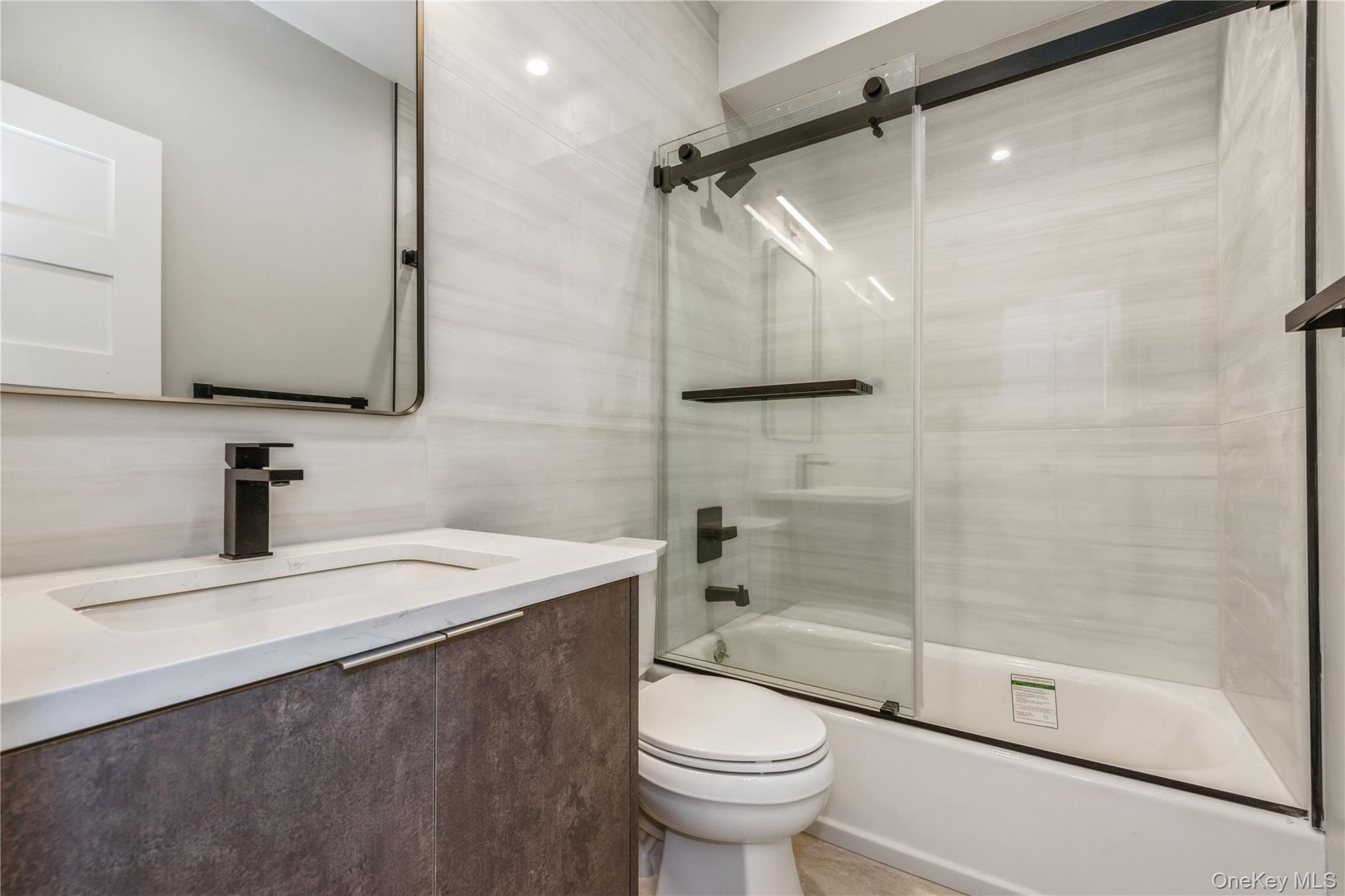 418 Atlantic Avenue # 209, Oceanside, NY 11572