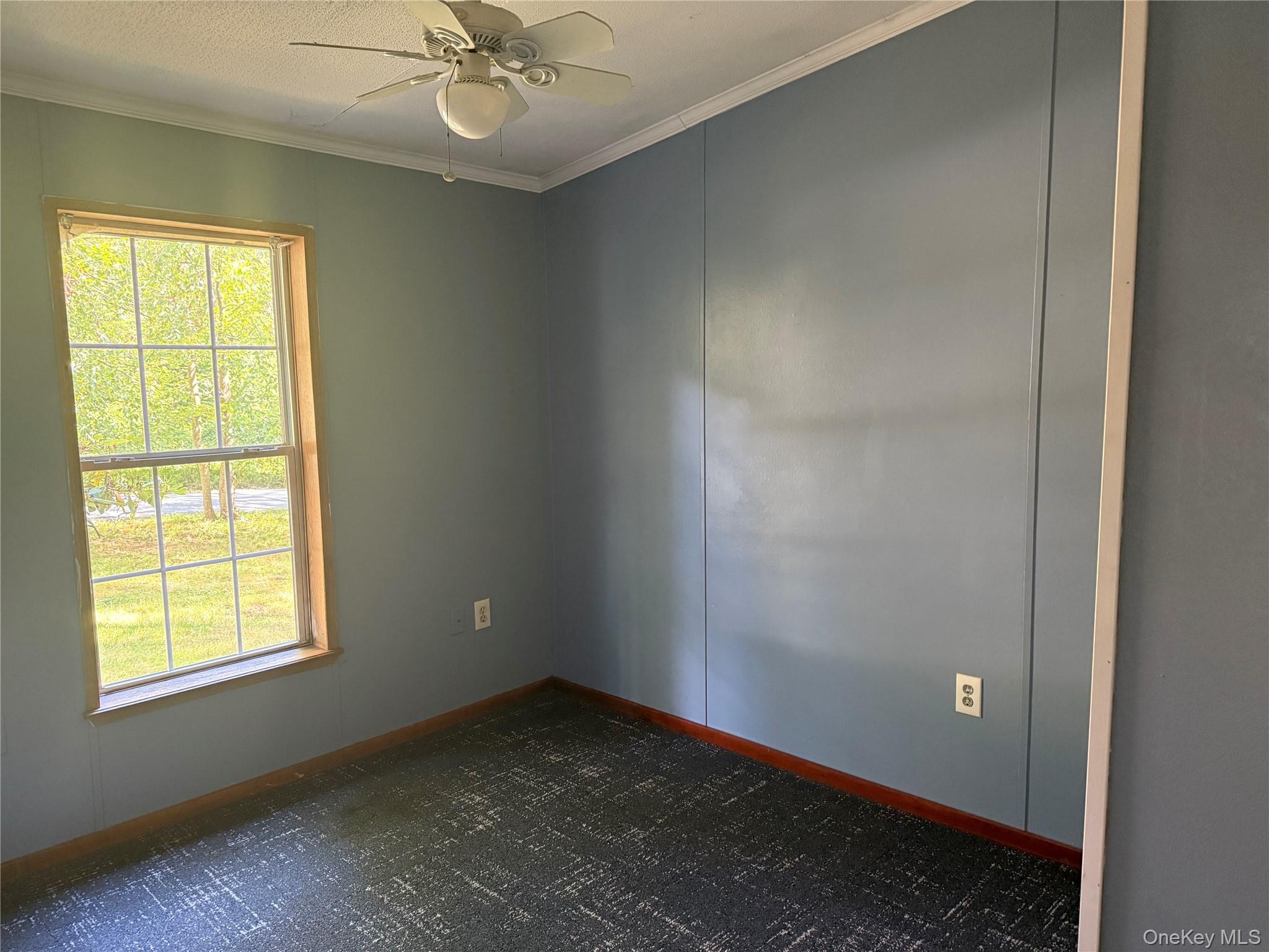 35 Oneida Trail, Glen Spey, NY 12737