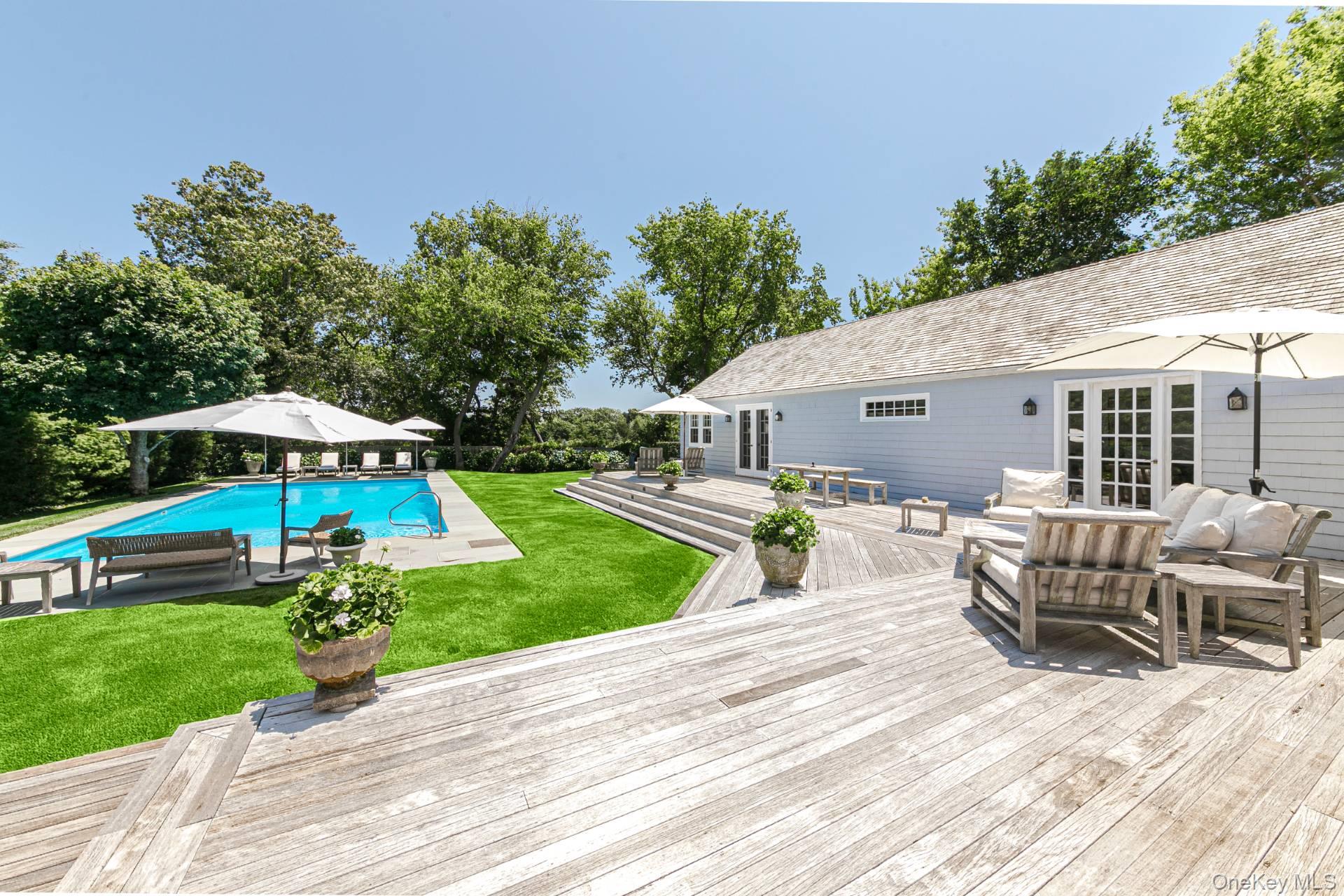 53 Williams Way, Bridgehampton, NY 11933