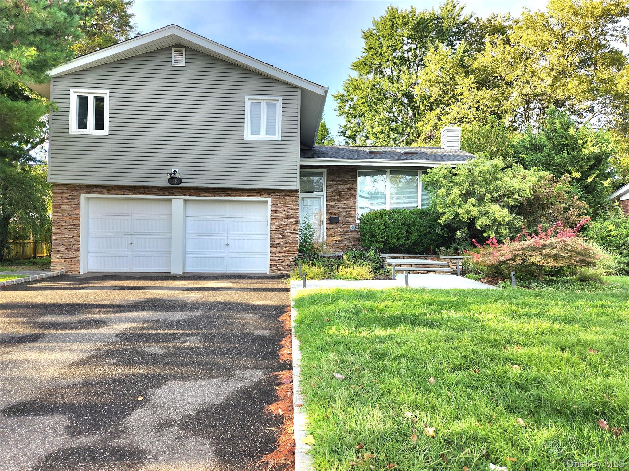 38 Orange Drive, Jericho, NY 11753