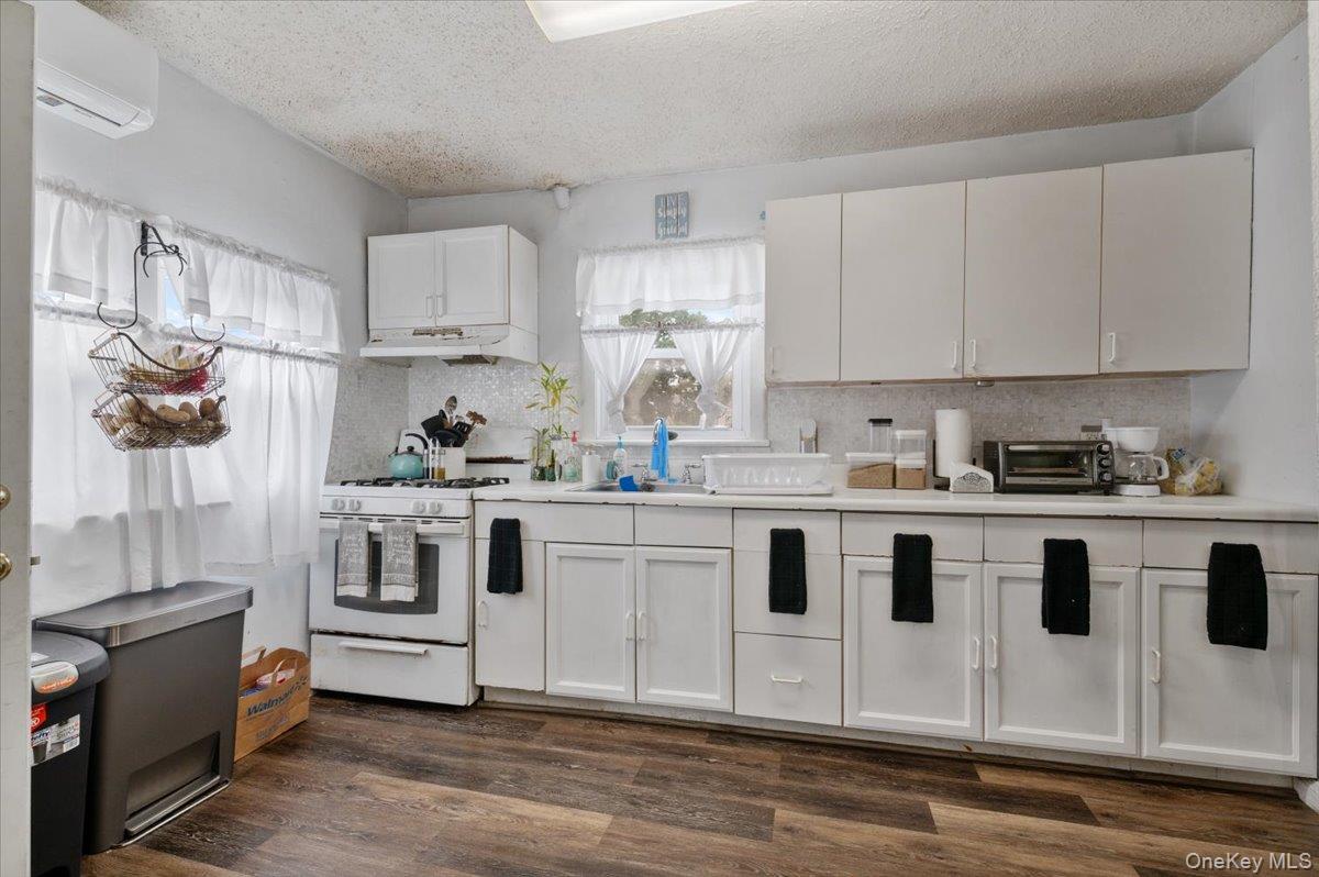 15320 121st Avenue, Jamaica, NY 11434