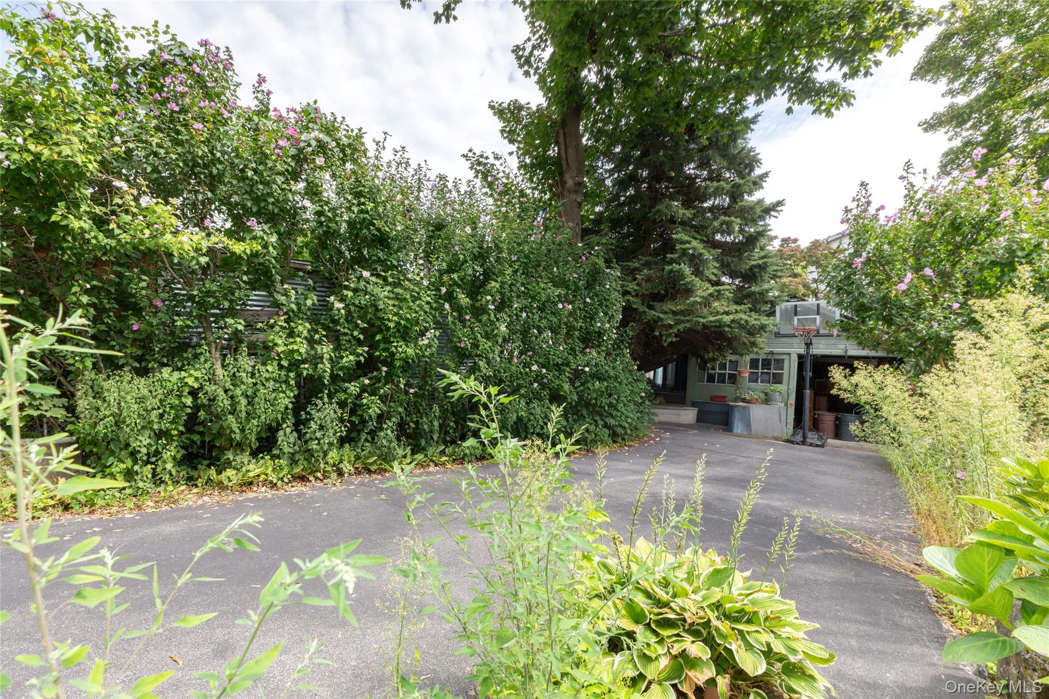 531 1/2 Willett Avenue, Port Chester, NY 10573