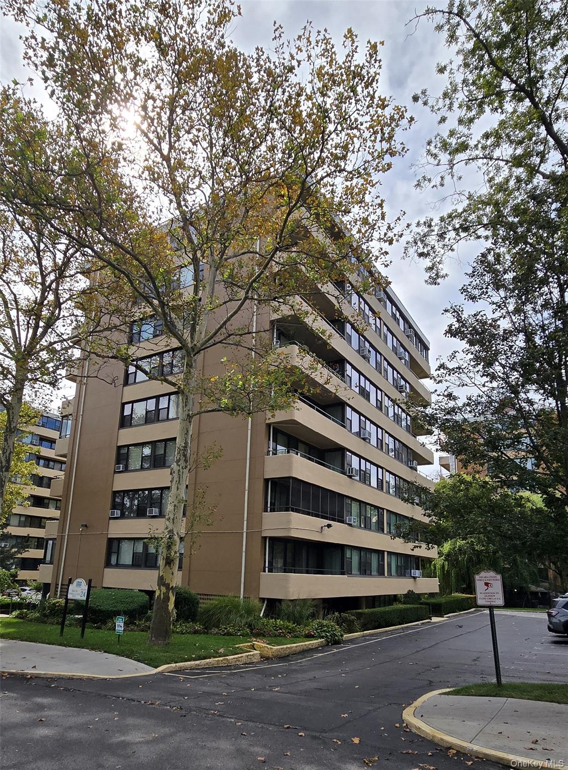 166-10 Powells Cove Boulevard # 4C, Beechhurst, NY 11357