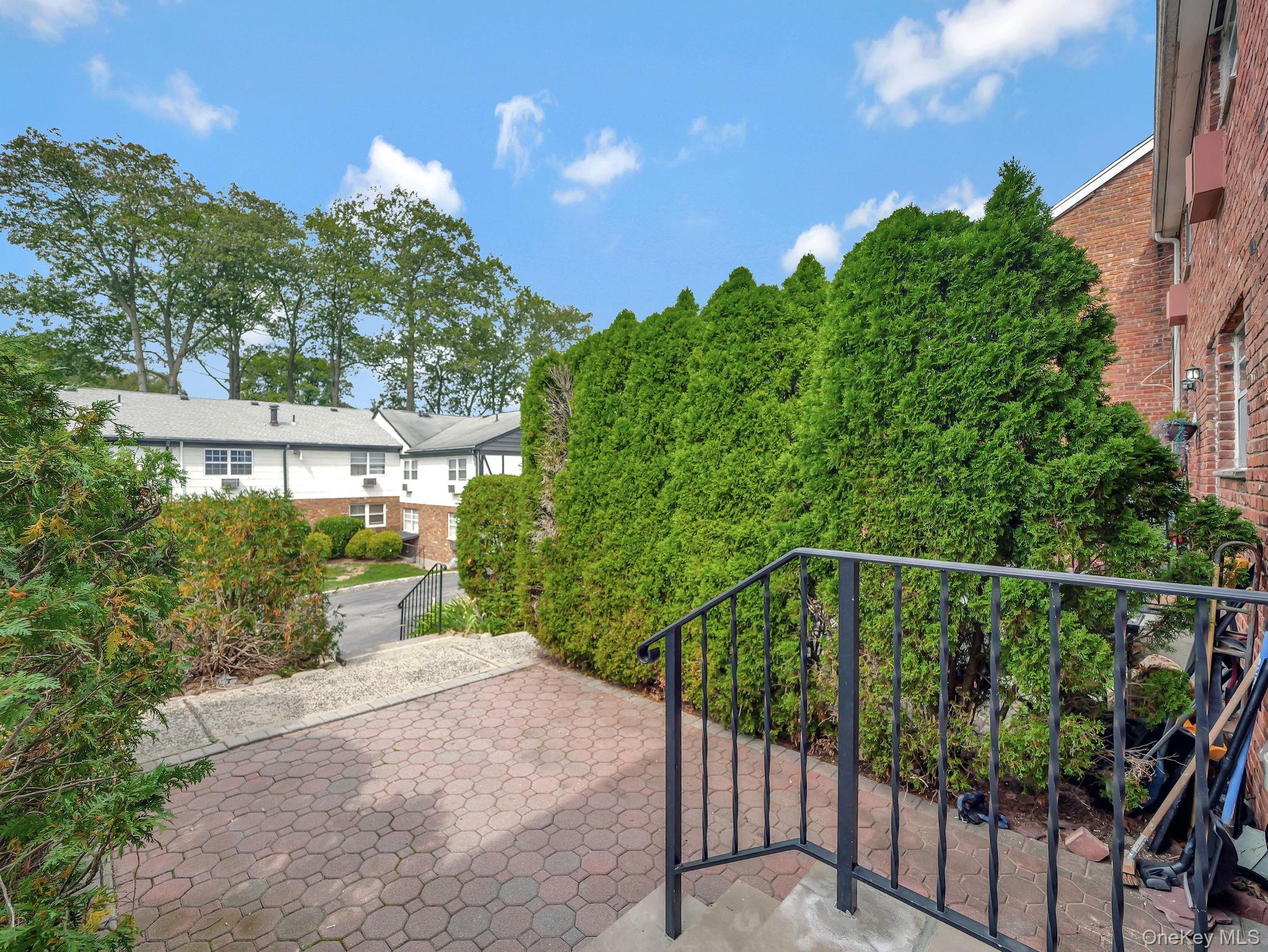 155 Parkside Drive, Suffern, NY 10901