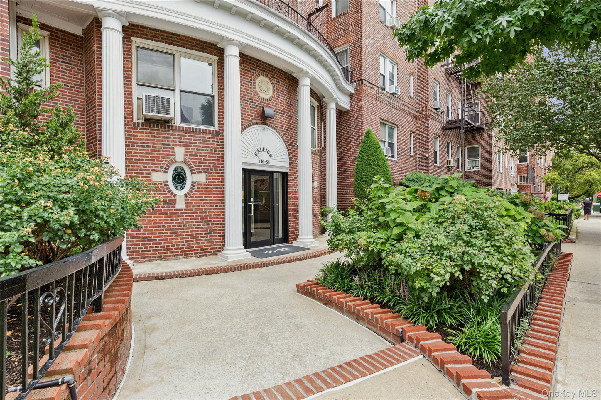 110-55 72nd Road # 106, Forest Hills, NY 11375