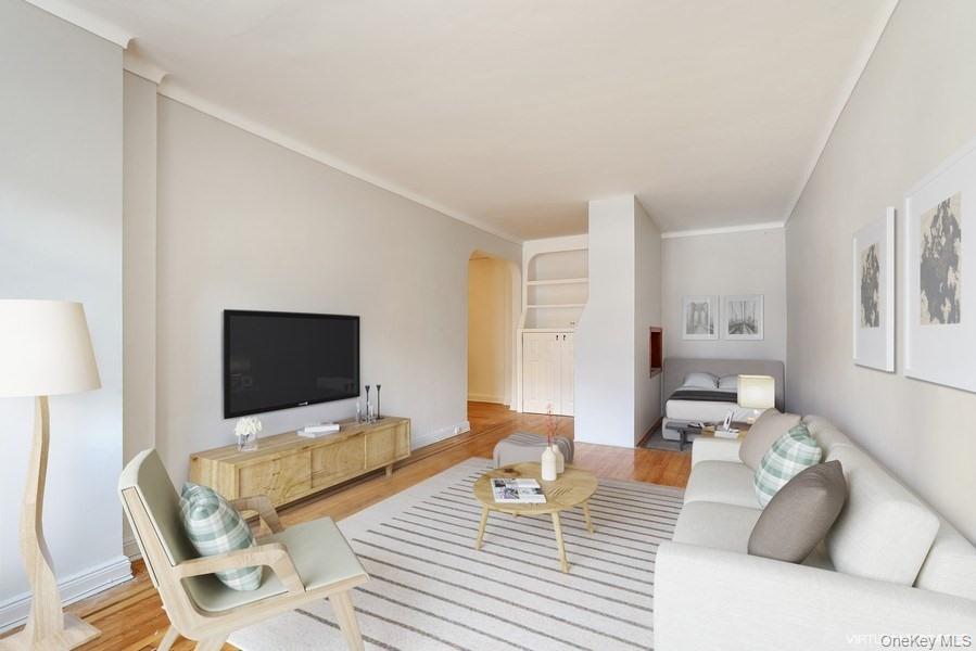 110-55 72nd Road # 106, Forest Hills, NY 11375