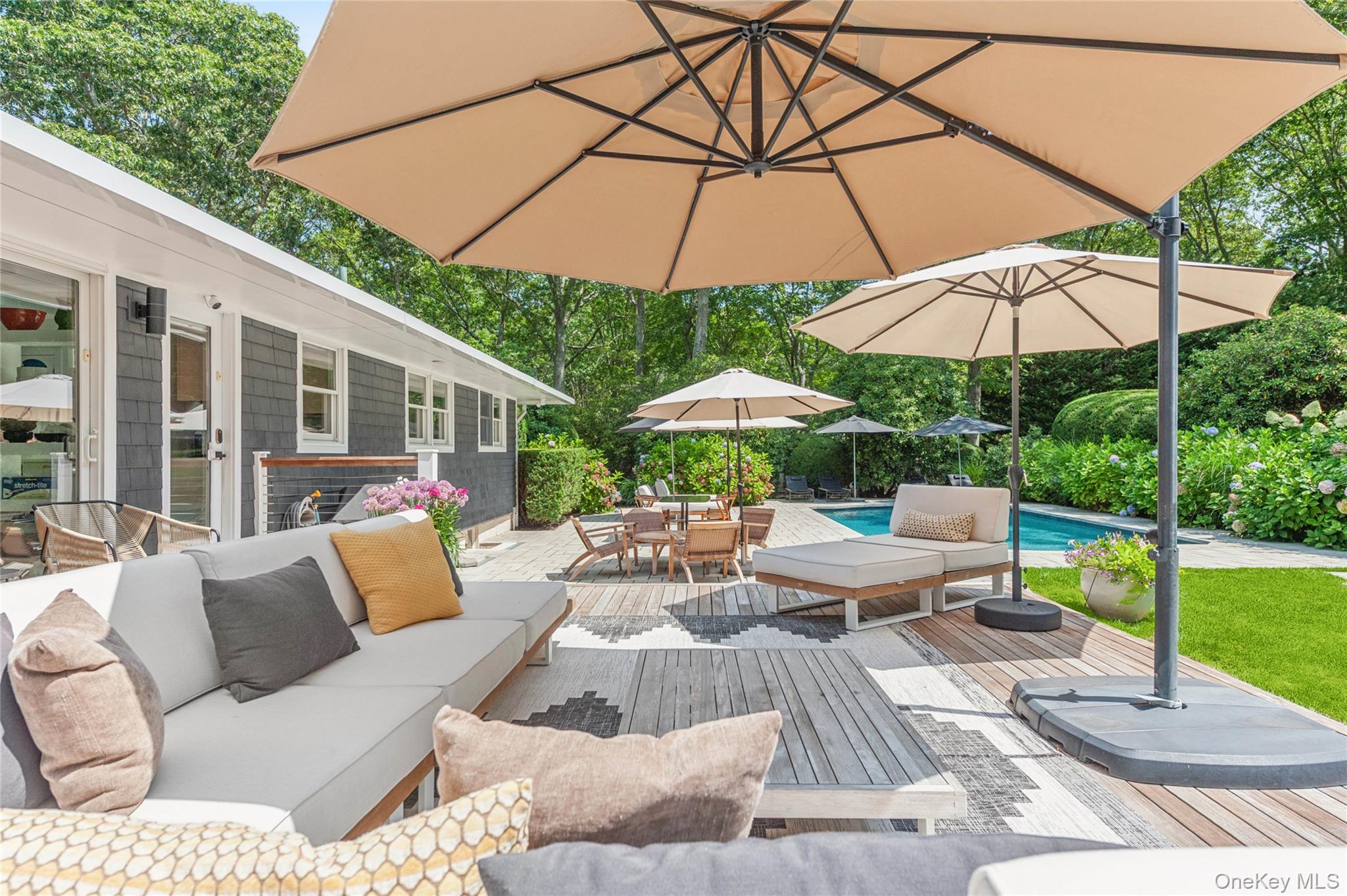 15 Osprey Avenue, East Quogue, NY 11942