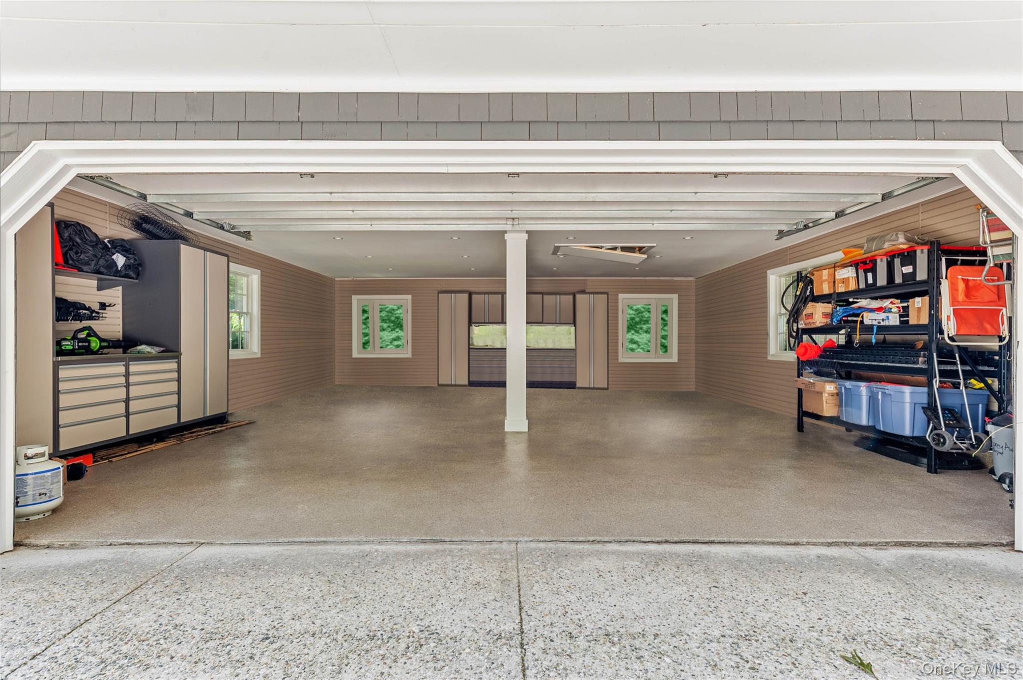 15 Osprey Avenue, East Quogue, NY 11942