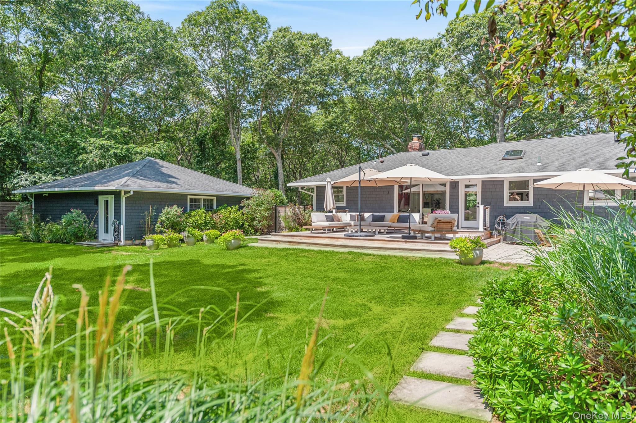 15 Osprey Avenue, East Quogue, NY 11942