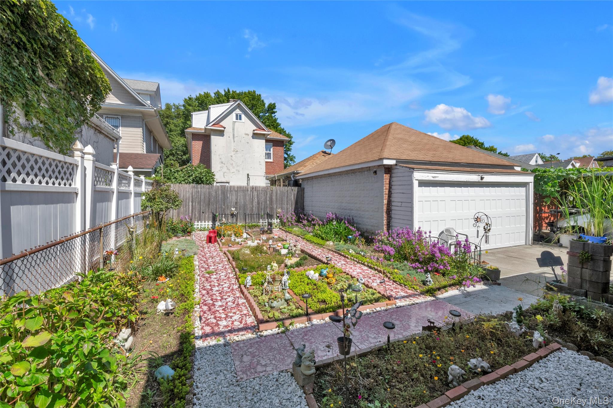 148-11 Kalmia Avenue, Flushing, NY 11355