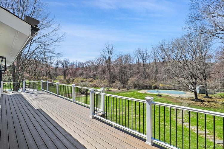 25 Round Hill Road, Armonk, NY 10504