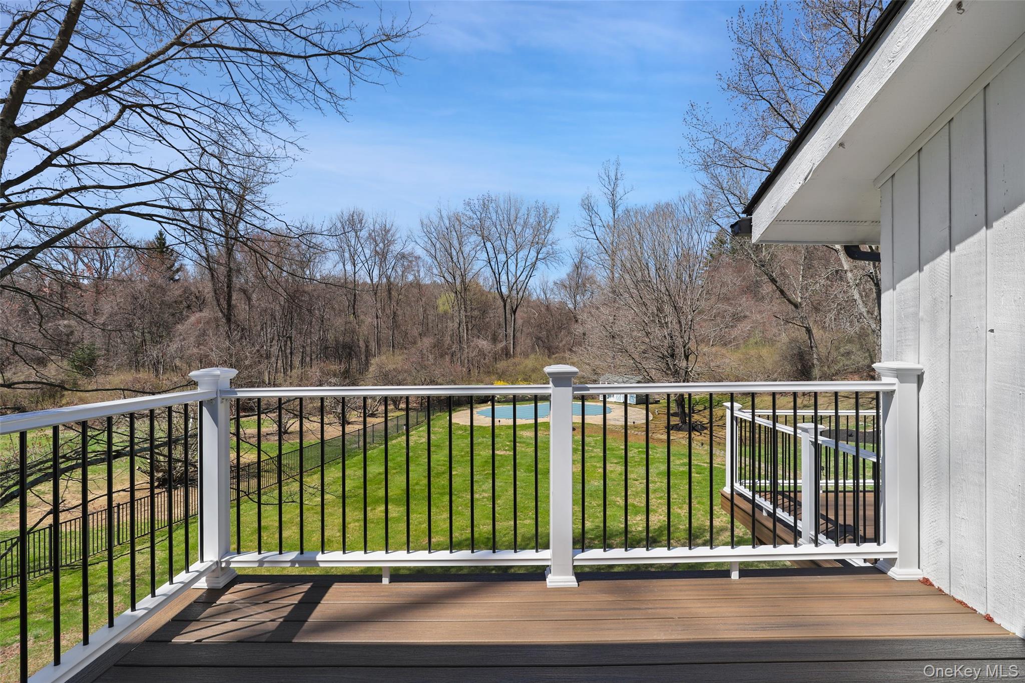 25 Round Hill Road, Armonk, NY 10504