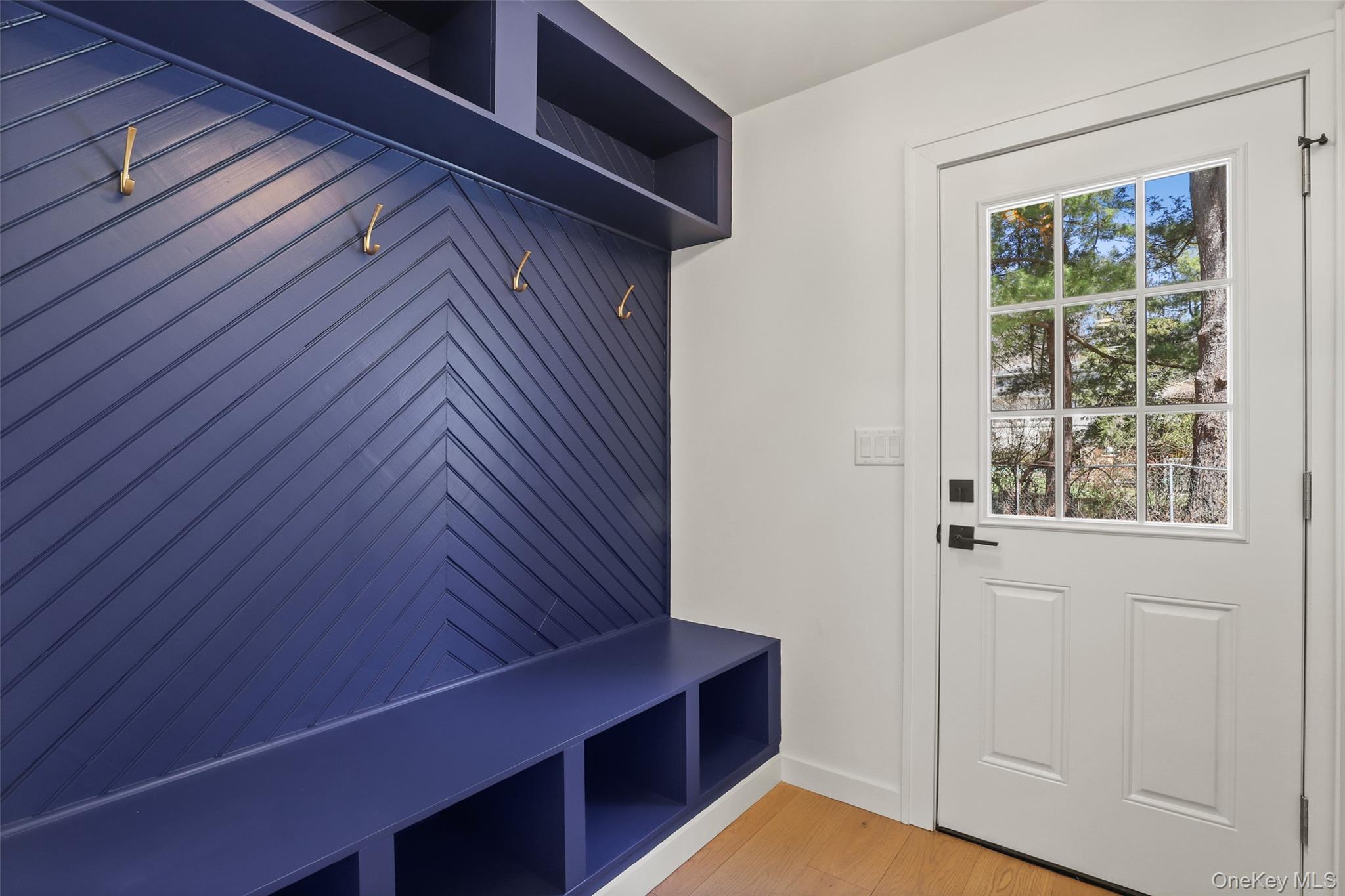 25 Round Hill Road, Armonk, NY 10504