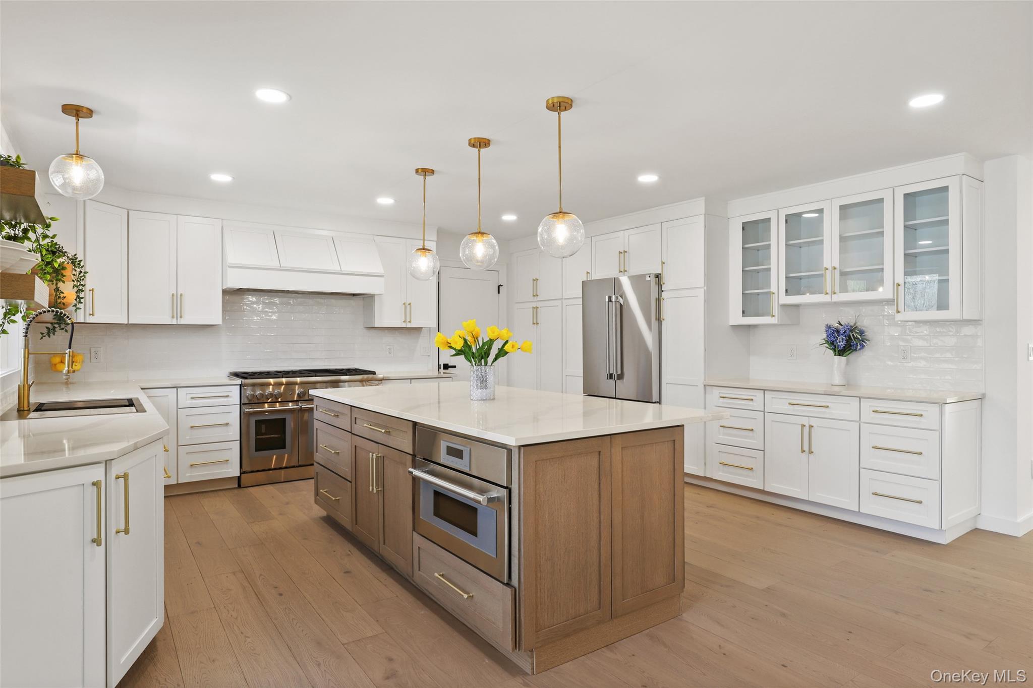 25 Round Hill Road, Armonk, NY 10504