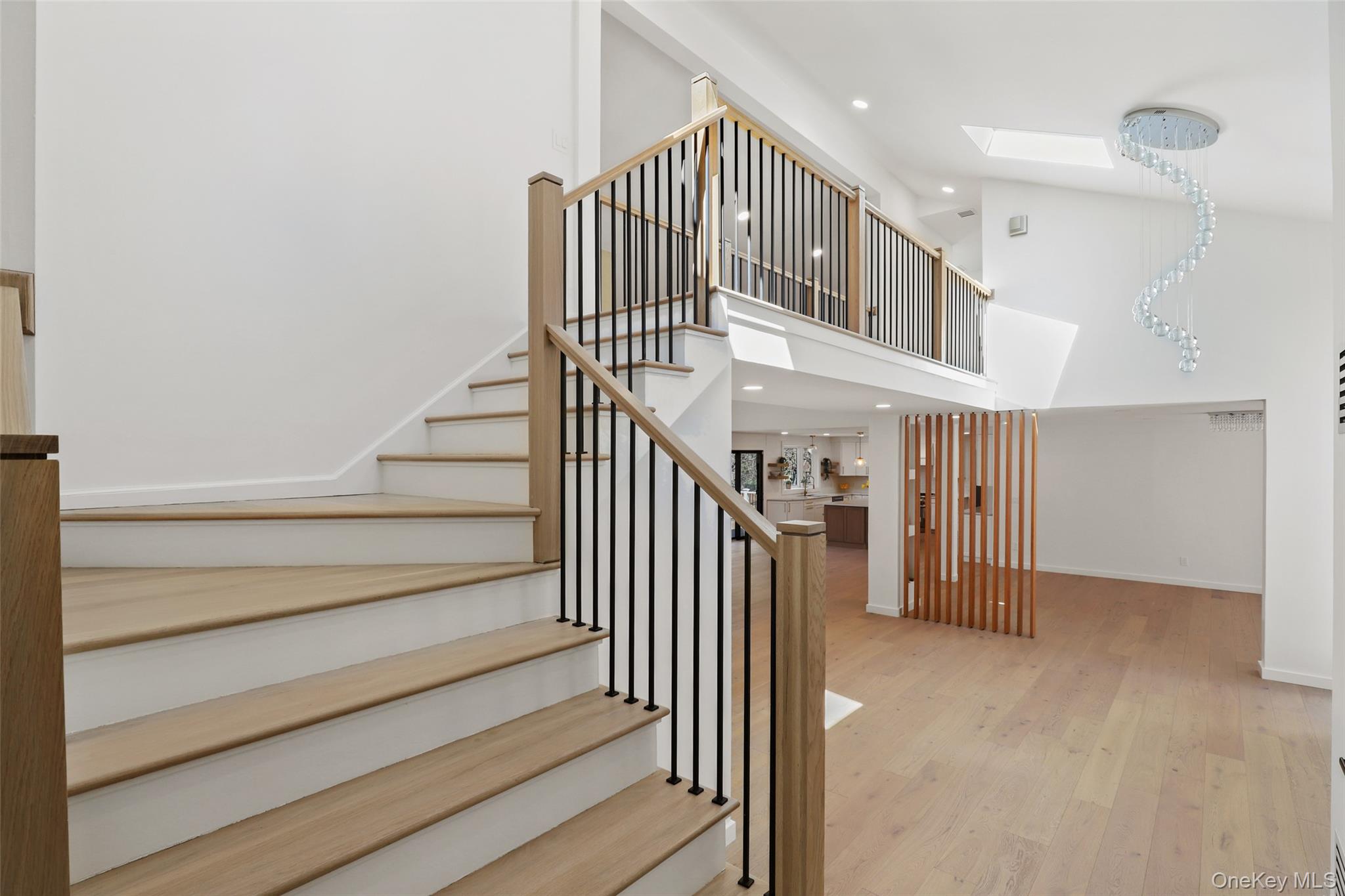 25 Round Hill Road, Armonk, NY 10504