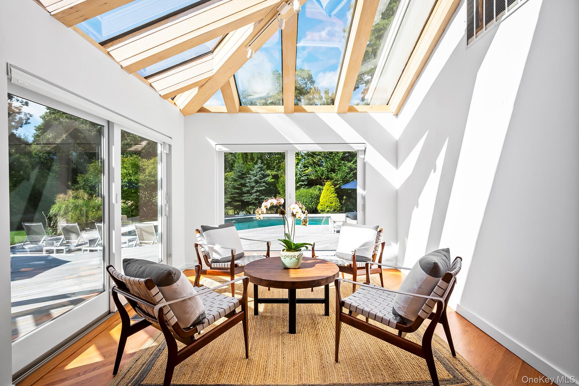 1 Acorn Path, Quogue, NY 11959