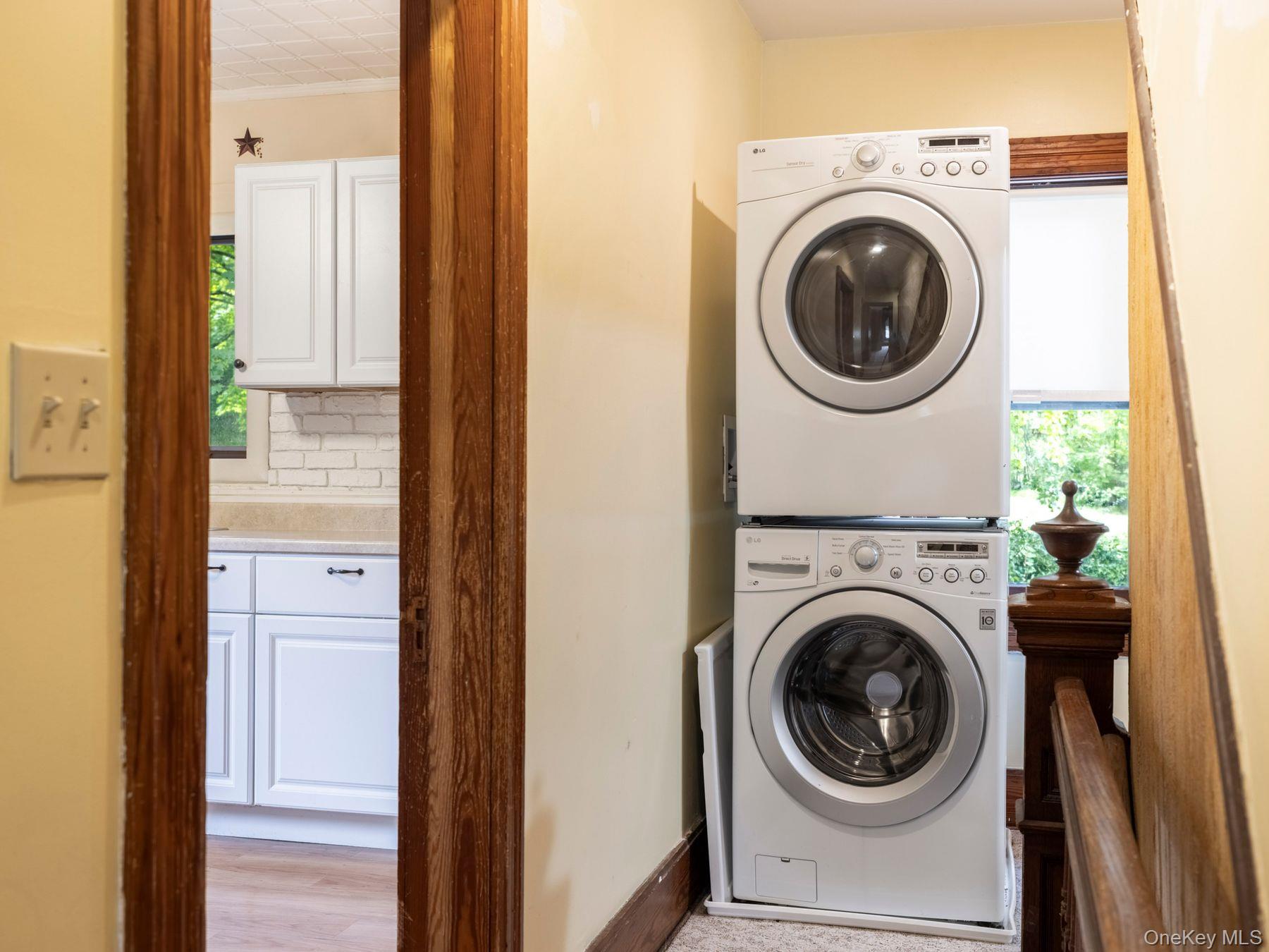 123 Vineyard Avenue, Highland, NY 12528