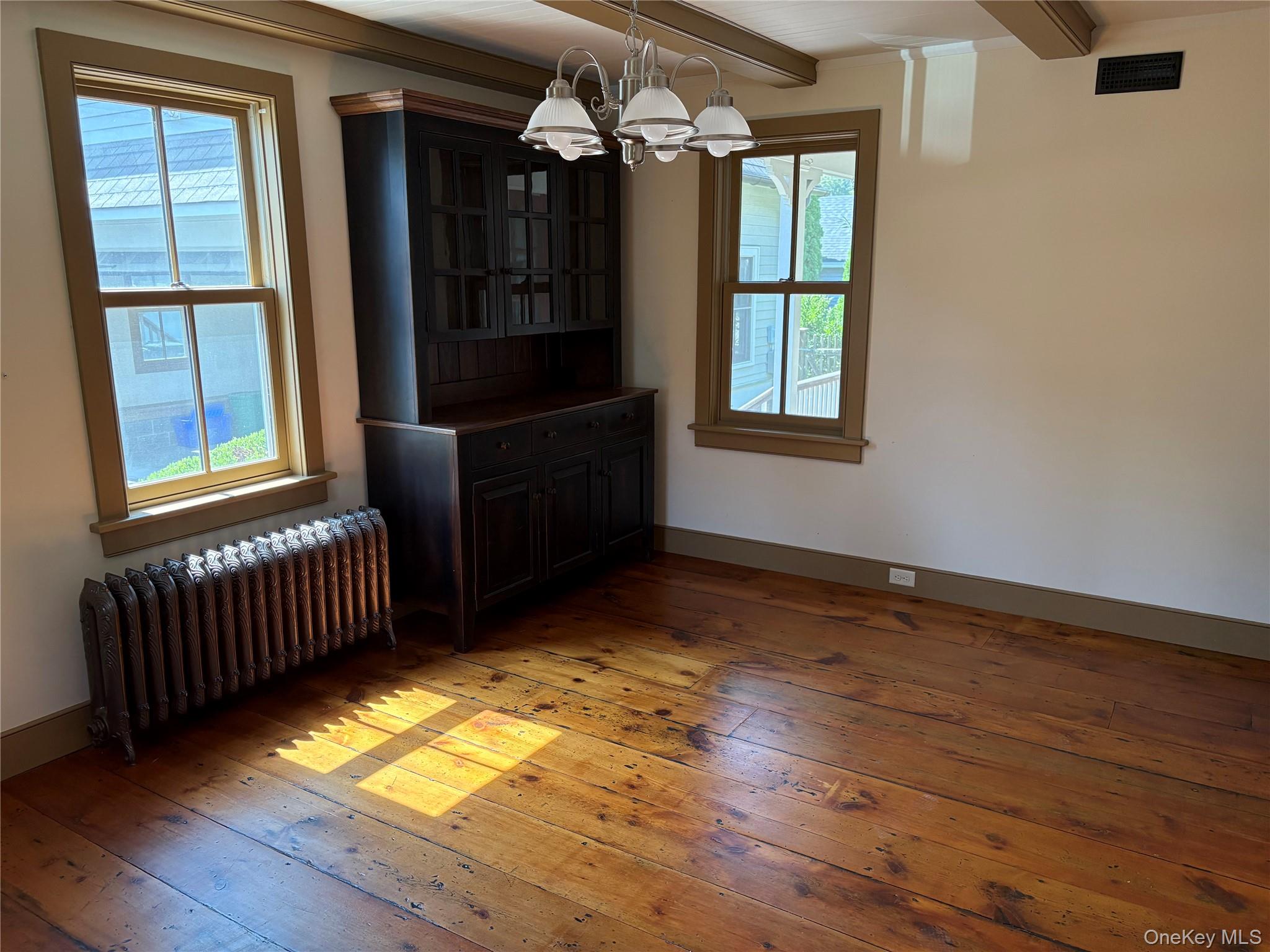 43 Rockland Avenue, Hillburn, NY 10931