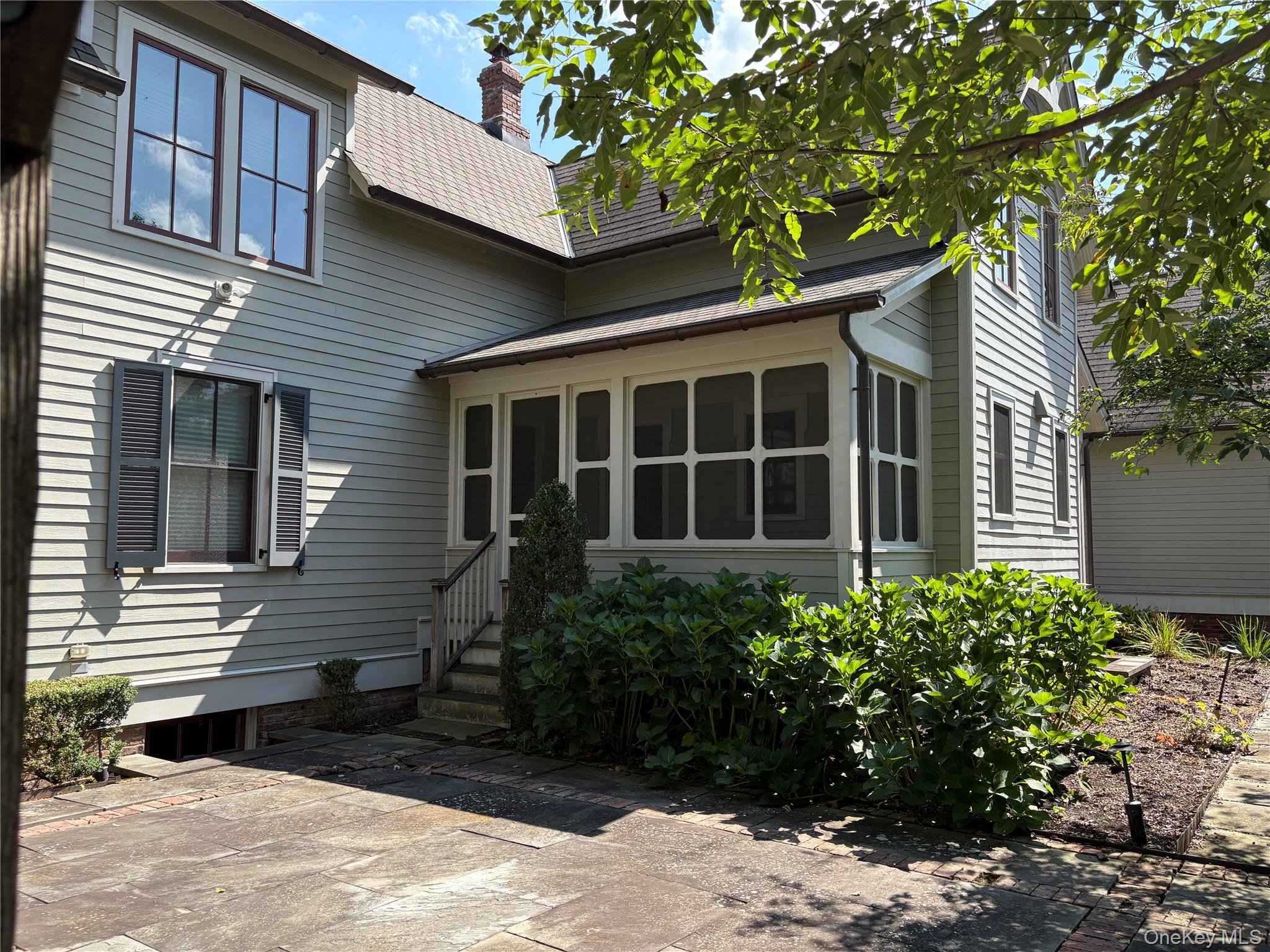 43 Rockland Avenue, Hillburn, NY 10931