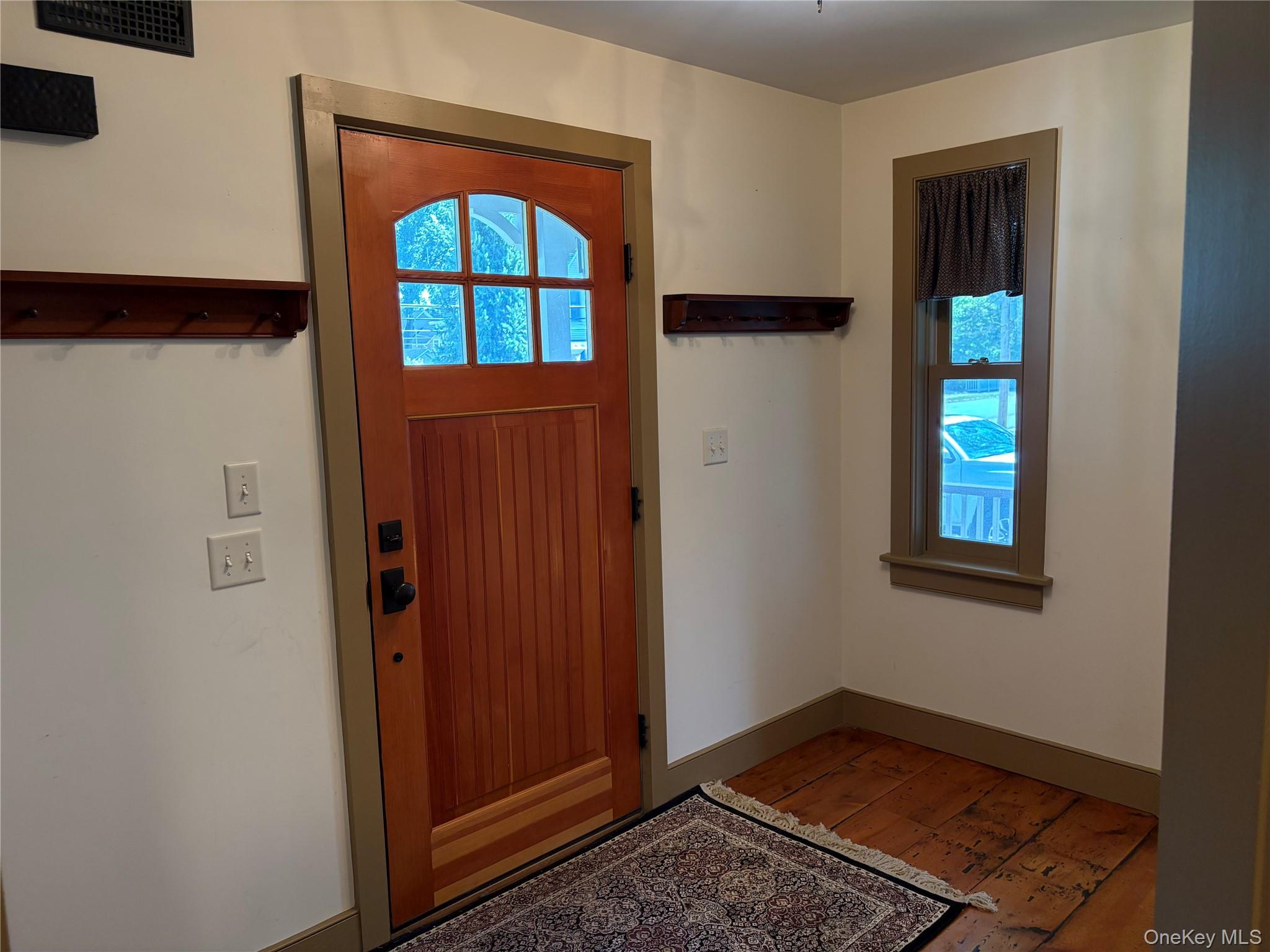 43 Rockland Avenue, Hillburn, NY 10931