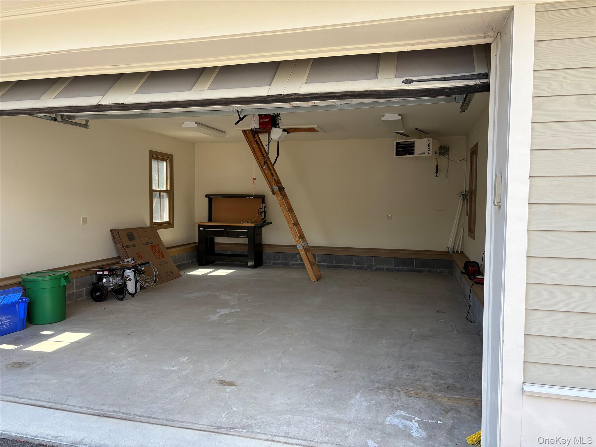 43 Rockland Avenue, Hillburn, NY 10931