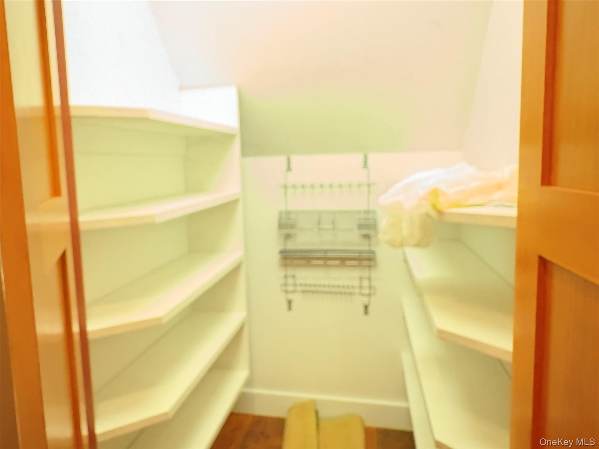 43 Rockland Avenue, Hillburn, NY 10931