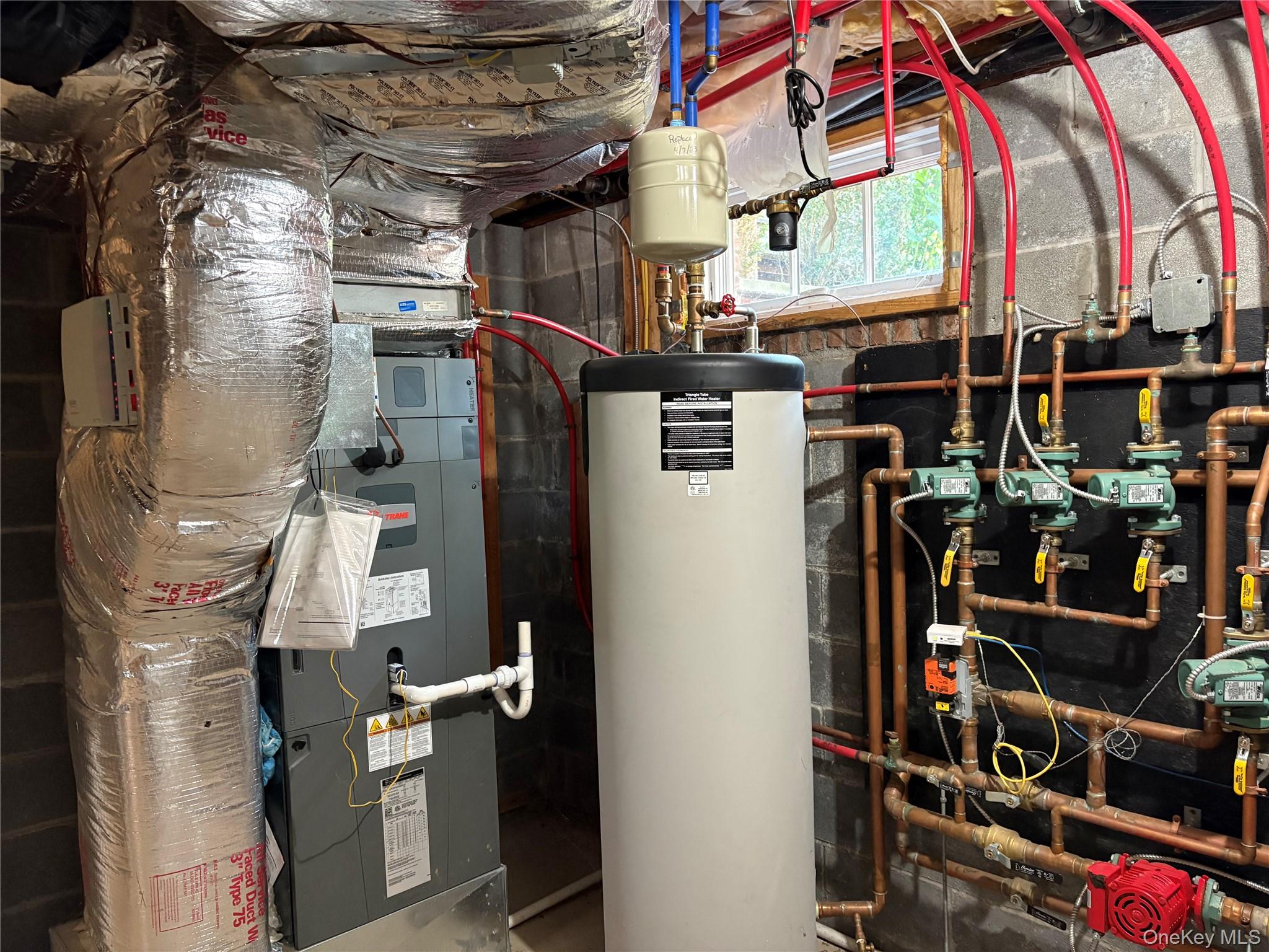 43 Rockland Avenue, Hillburn, NY 10931