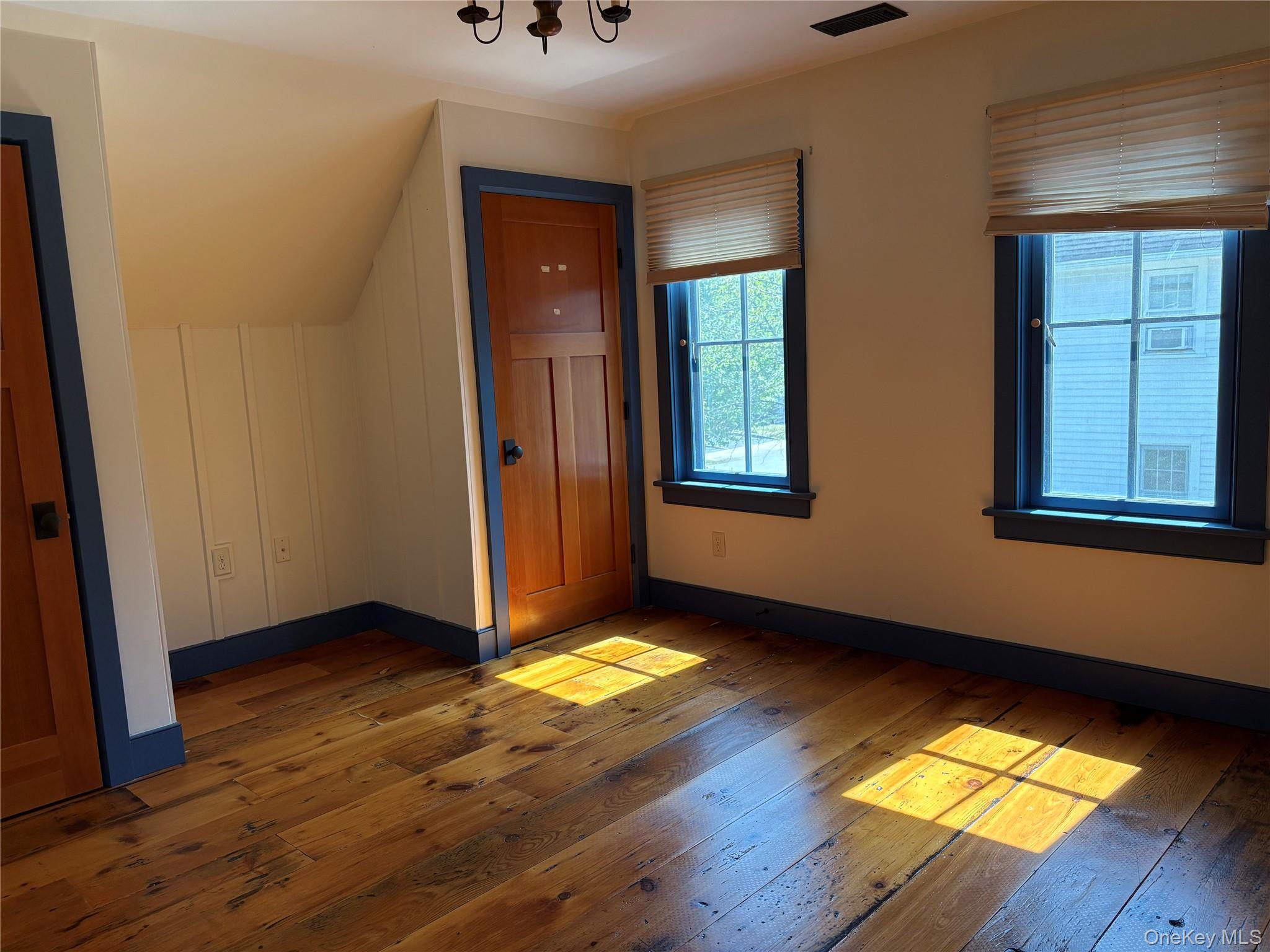 43 Rockland Avenue, Hillburn, NY 10931