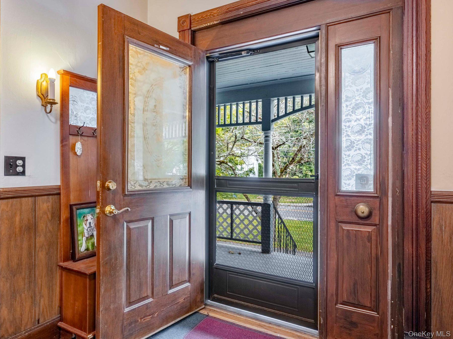 123 Vineyard Avenue, Highland, NY 12528