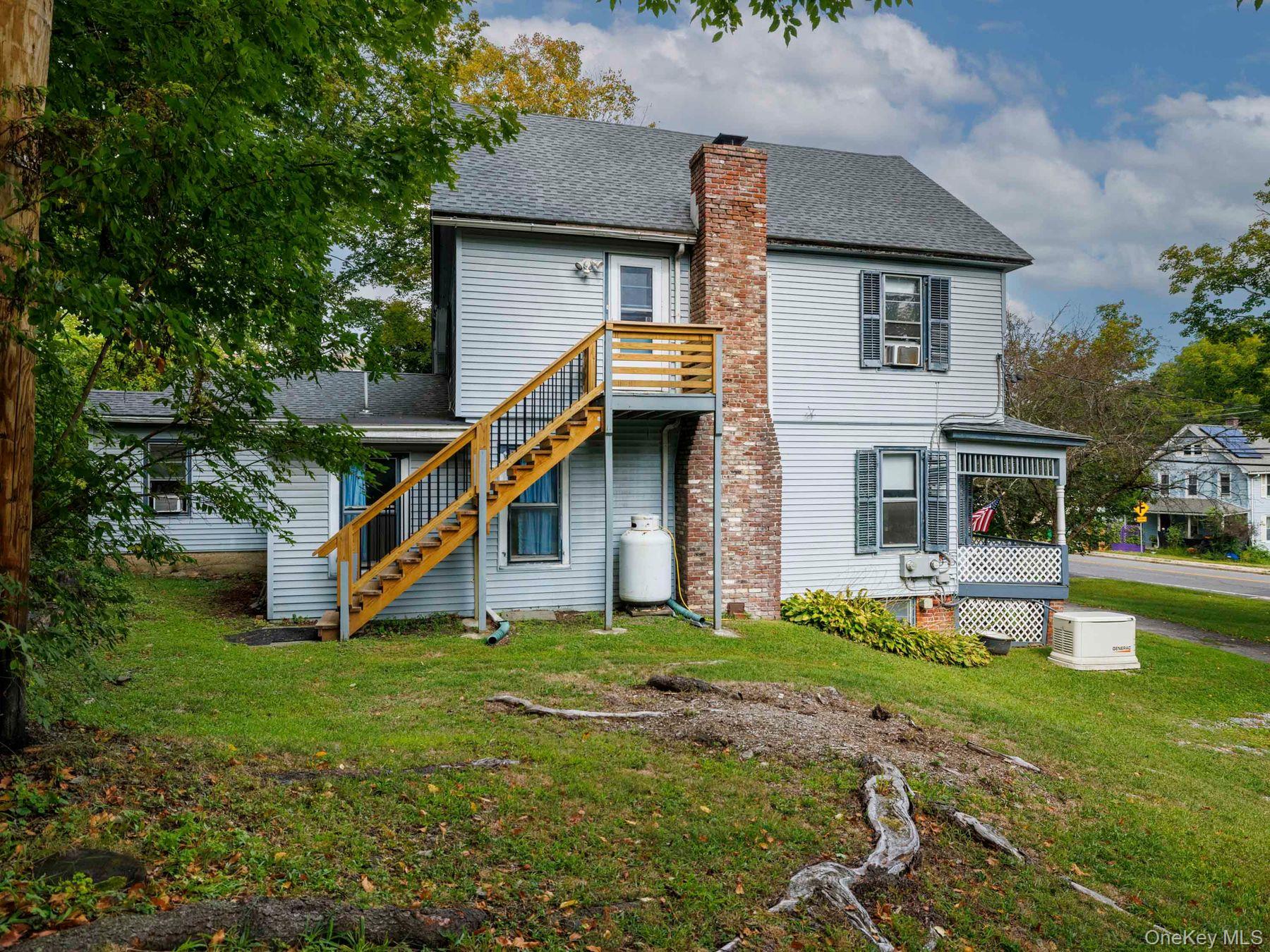 123 Vineyard Avenue, Highland, NY 12528