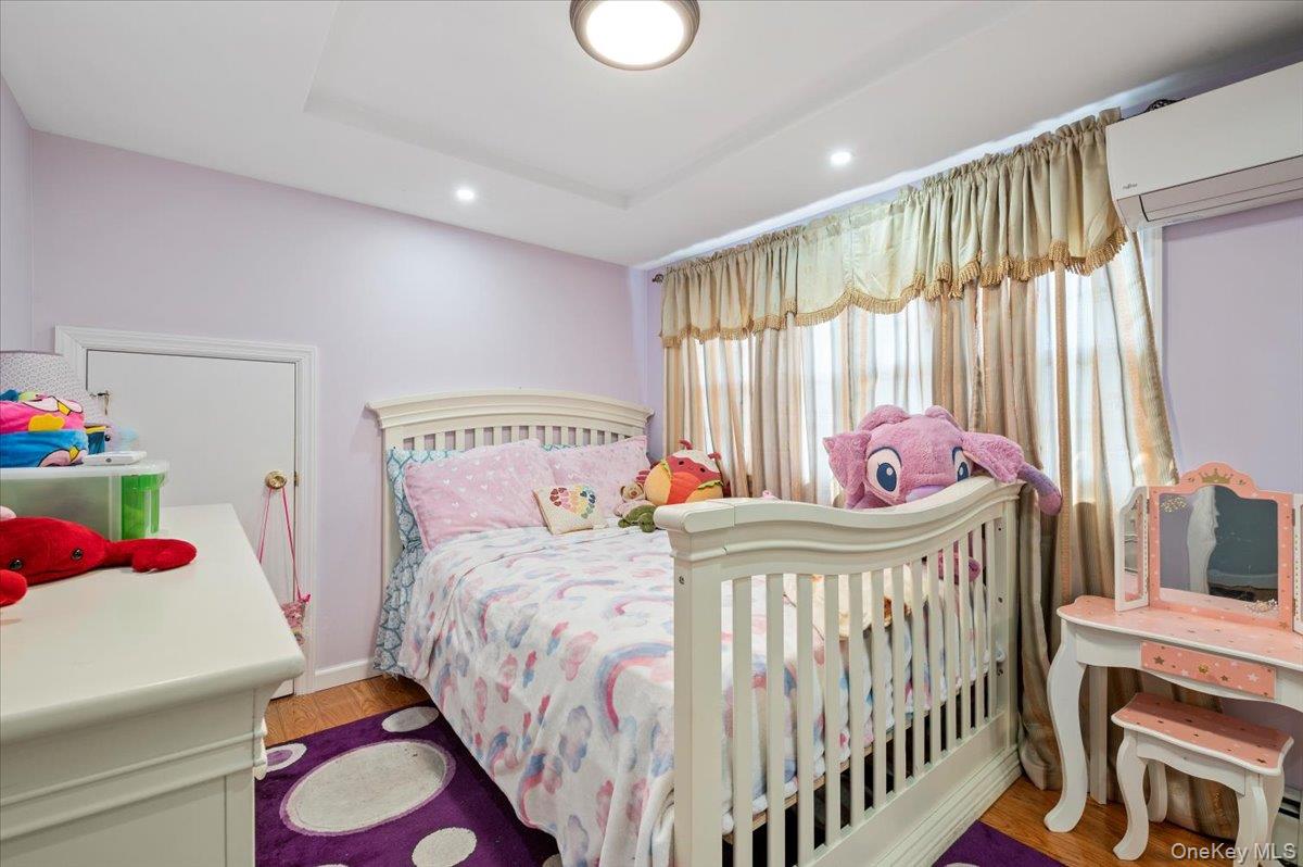 50 Haven Avenue, Valley Stream, NY 11580