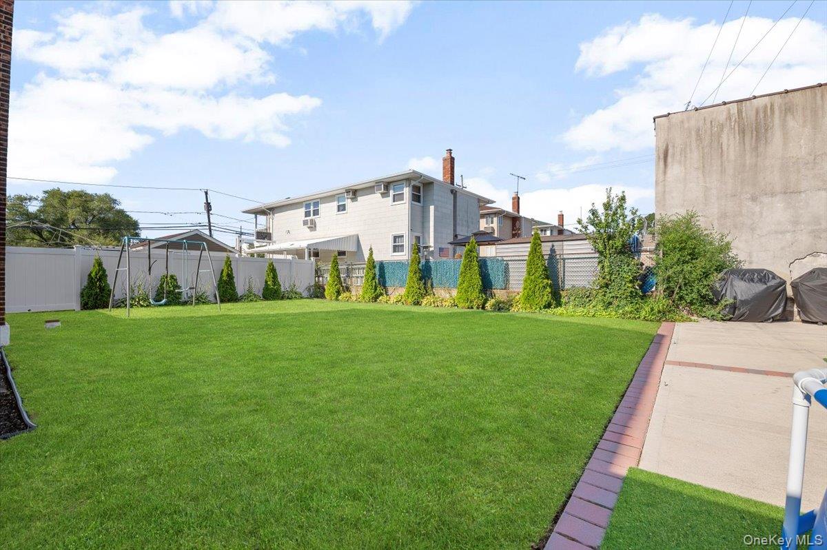 50 Haven Avenue, Valley Stream, NY 11580