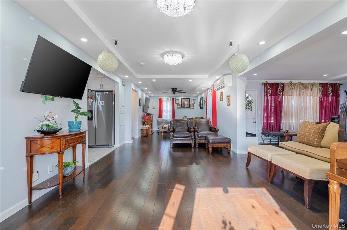 50 Haven Avenue, Valley Stream, NY 11580